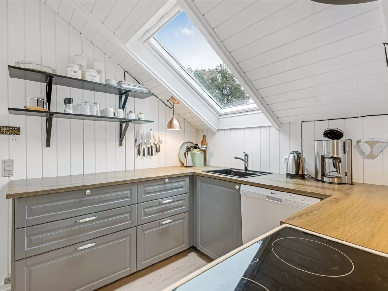 "Giselle" - 10km from the sea-Drinnen