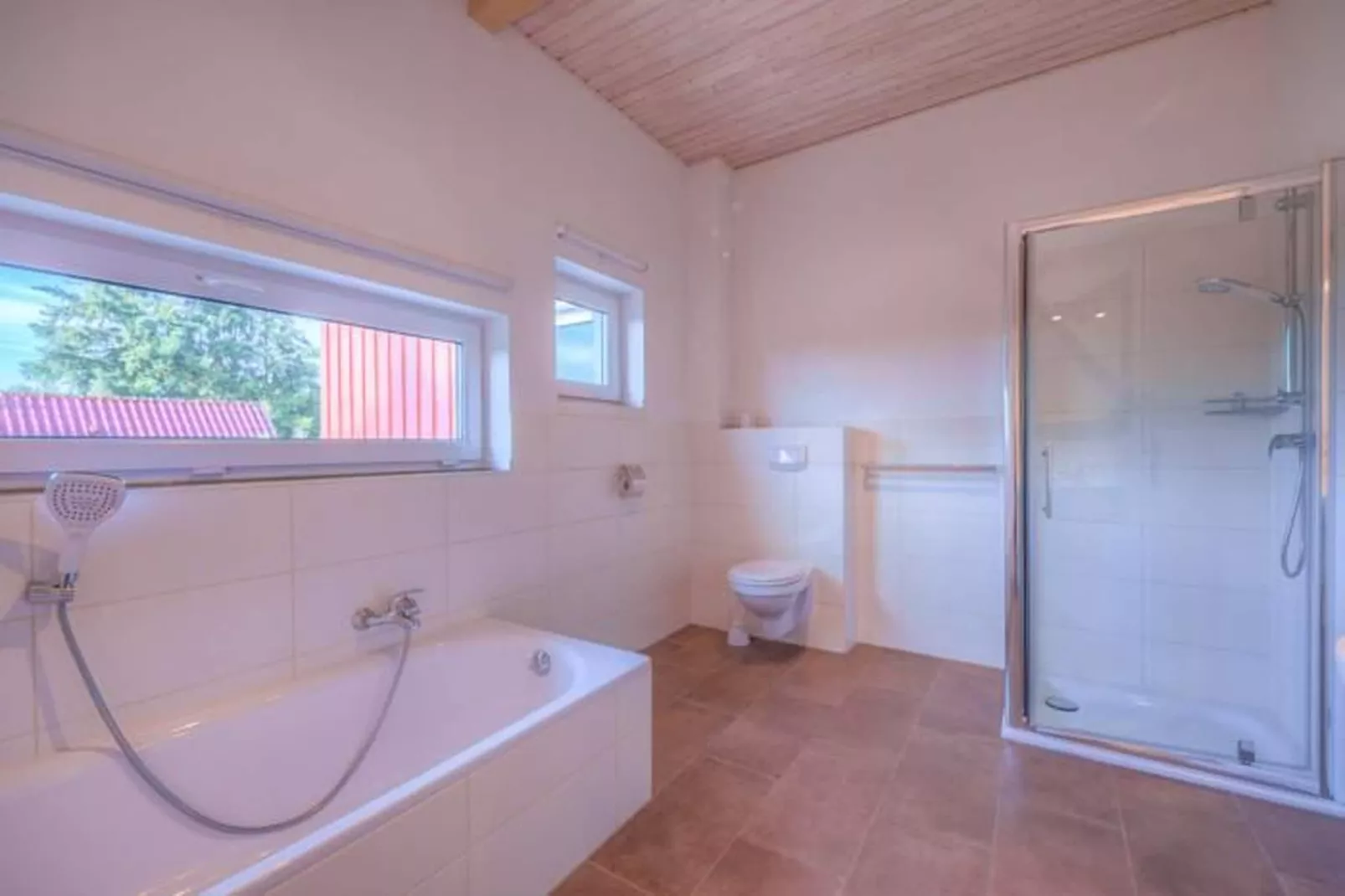 Kondor 253-Badezimmer