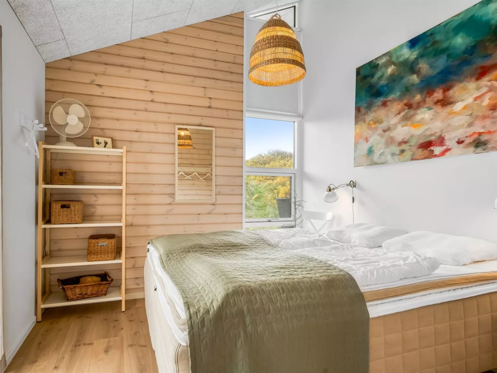 "Thorfin" - 300m from the sea-Inside