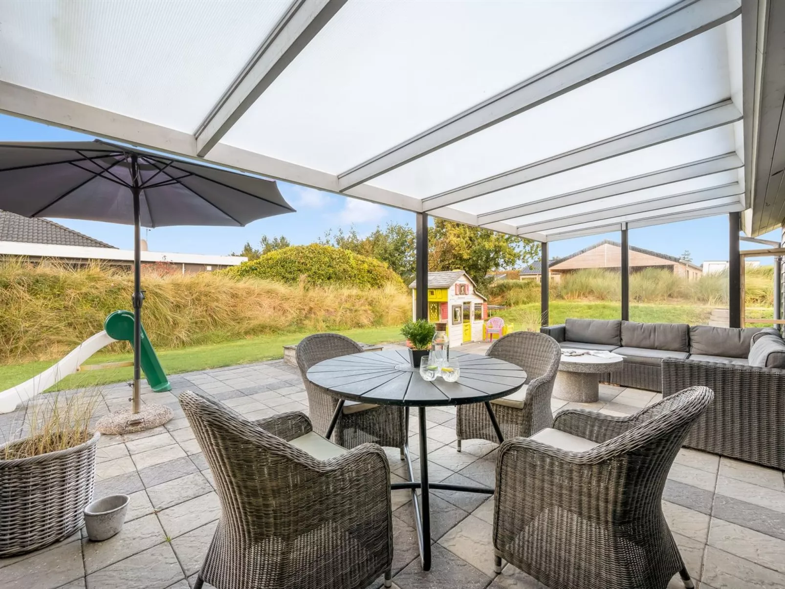 "Billa" - 450m from the sea-Dehors