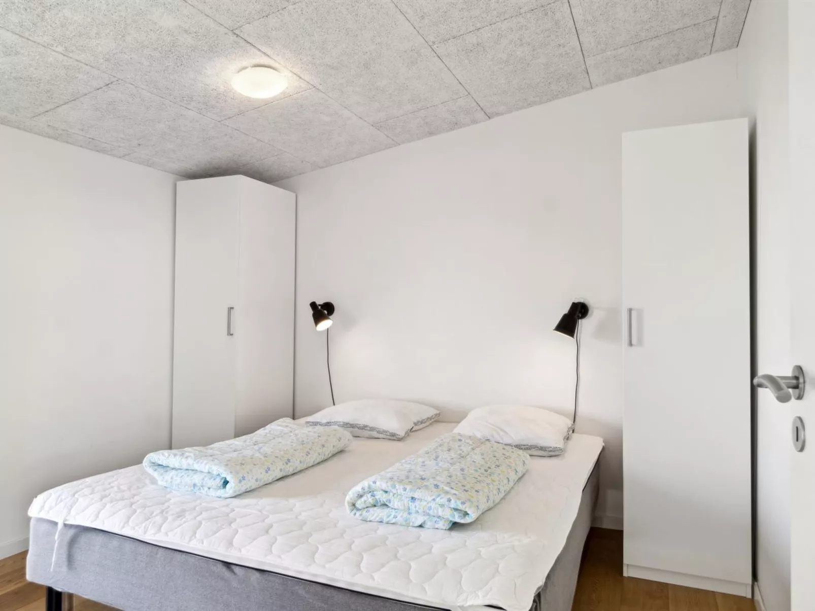 "Bæver" - 200m from the sea-Drinnen