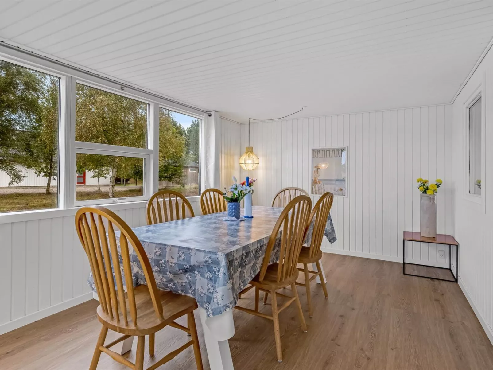 "Knud" - 2.5km from the sea-Inside