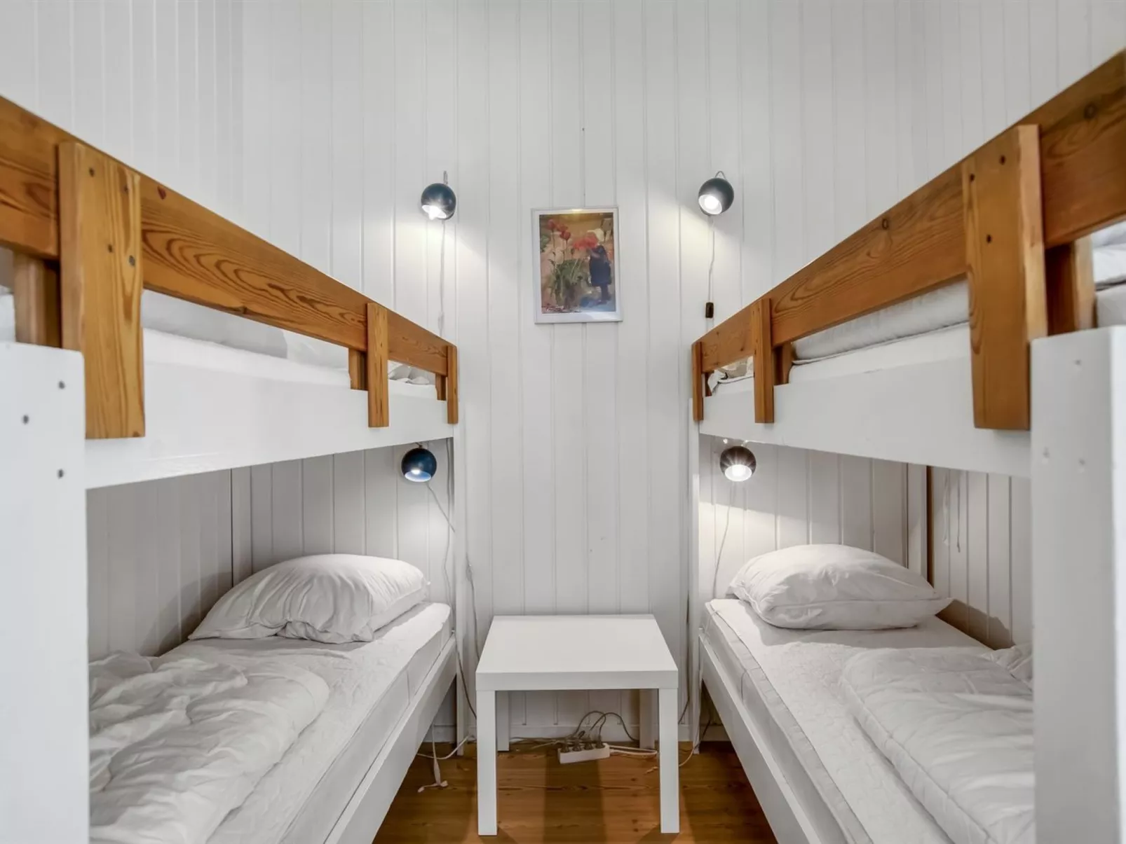 "Heralde" - 60m from the sea-Inside