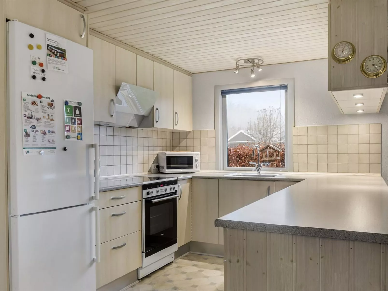 "Diuri" - 30km from the sea-Dedans