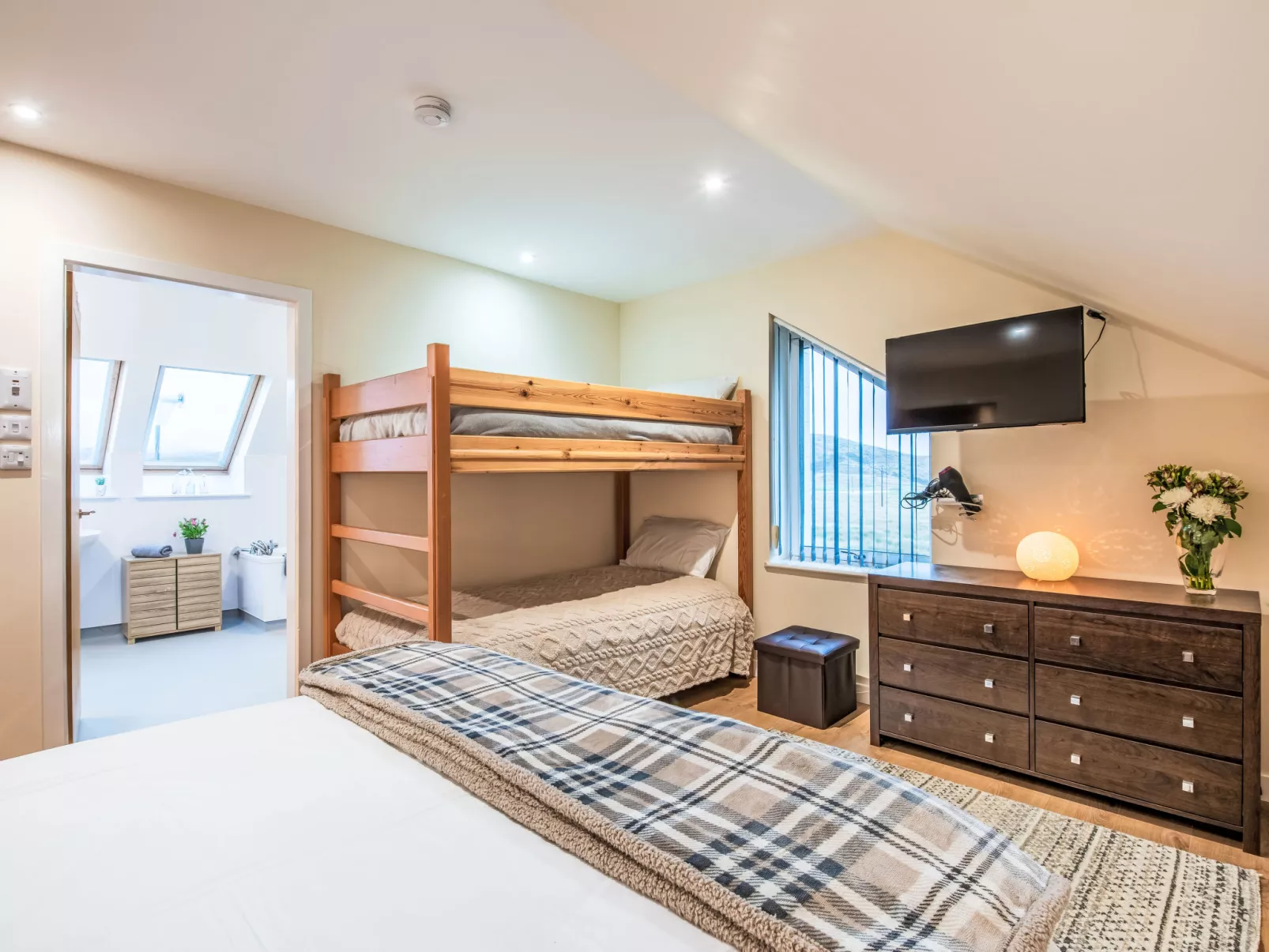 Benderloch House-Inside