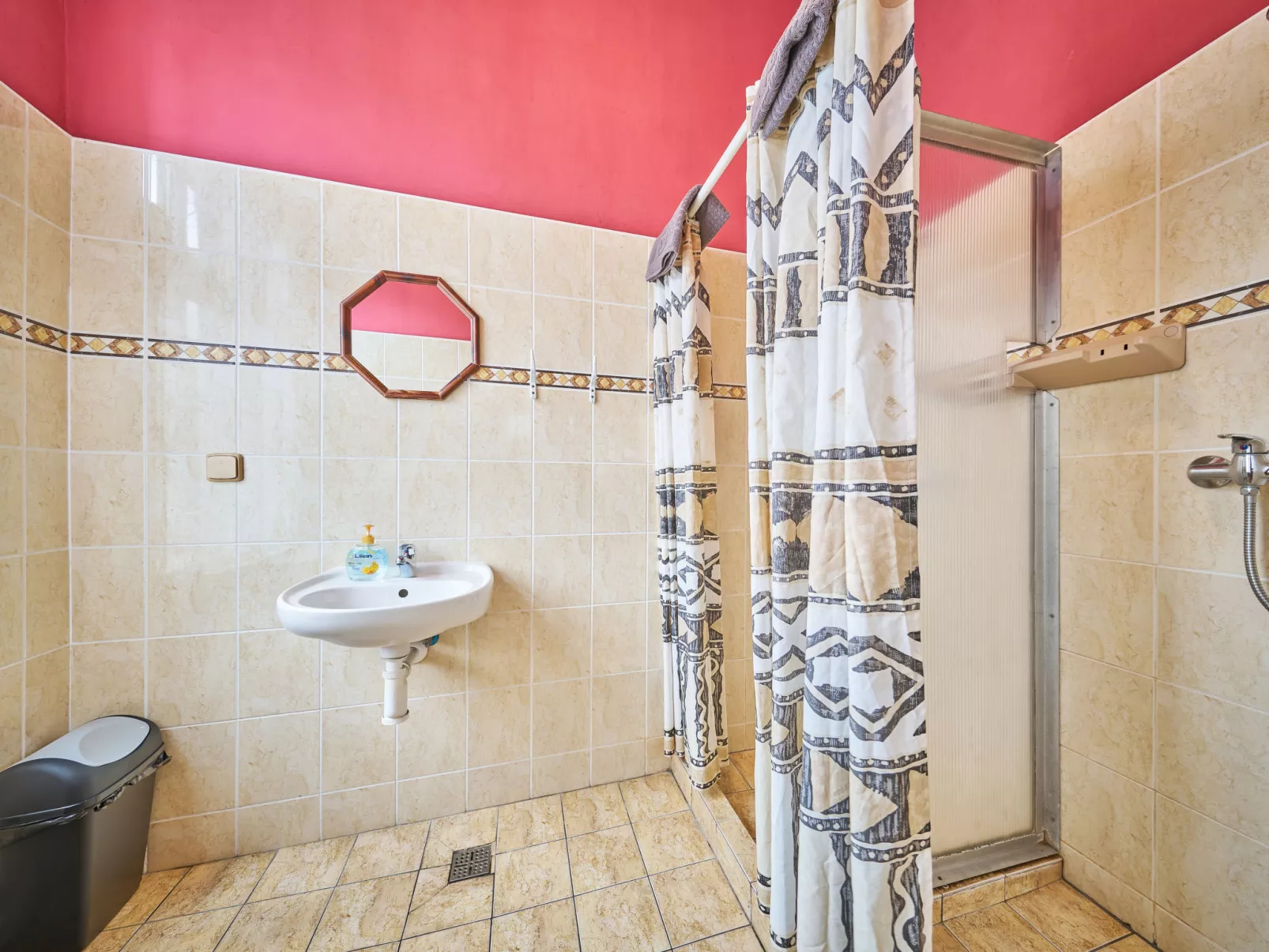 Švýcarský dvůr Lodge-Dedans