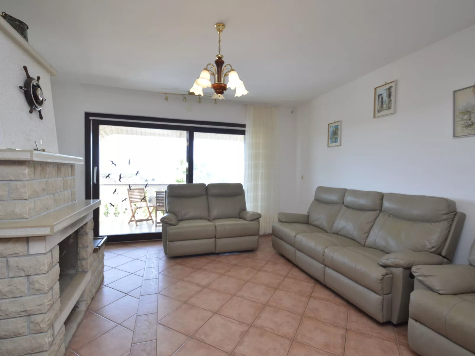 Villa Ursa-Inside