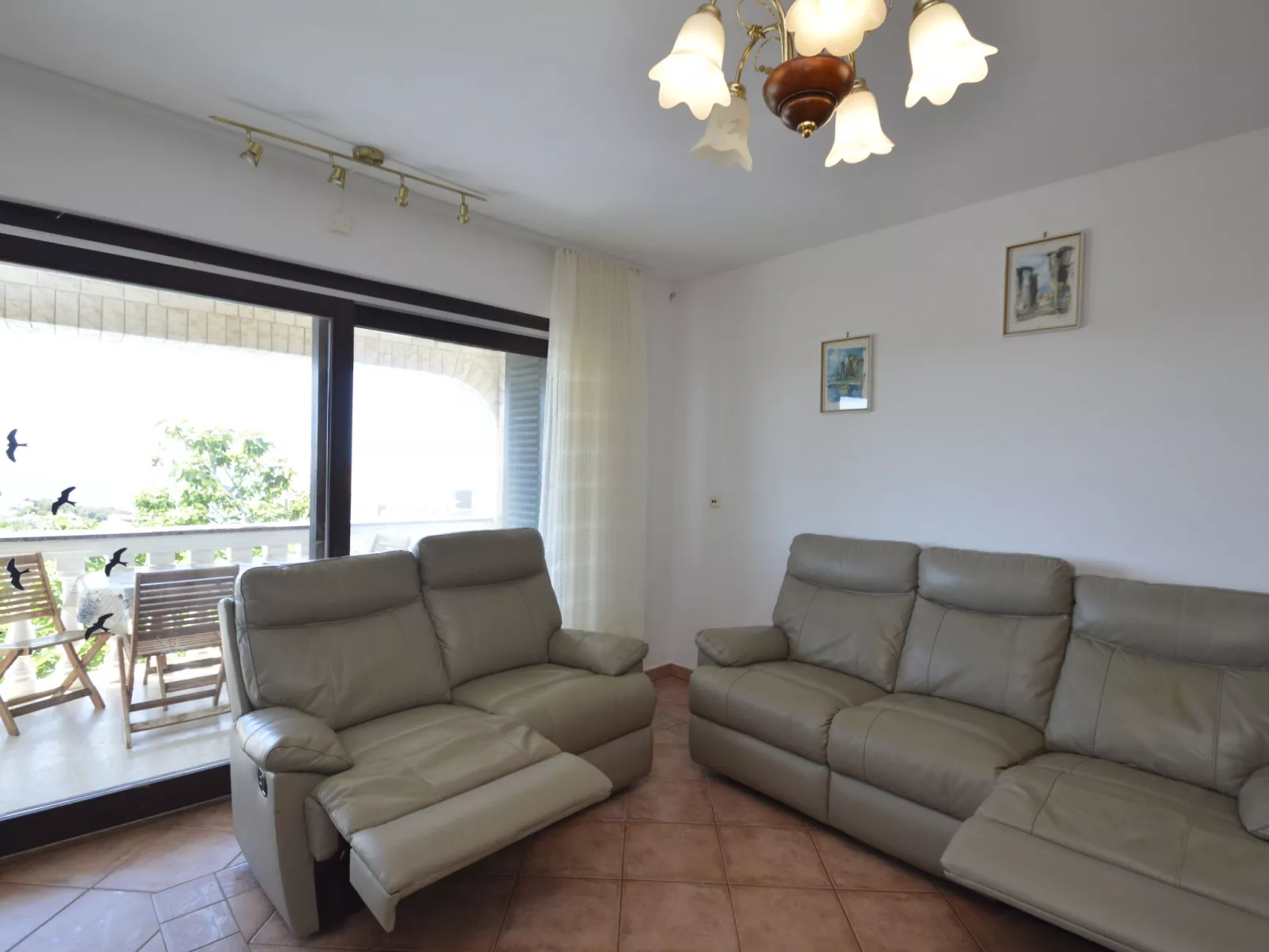 Villa Ursa-Inside