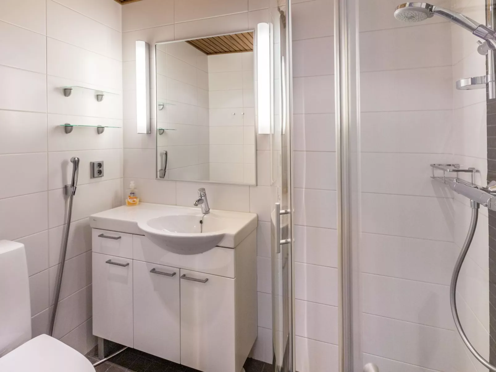 Karhunkieppi 11b-Drinnen