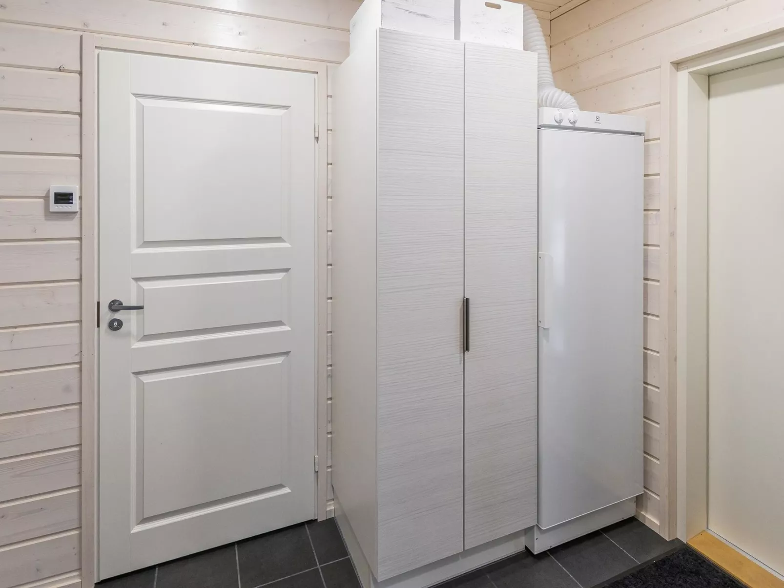 Kuuraparta a-Drinnen