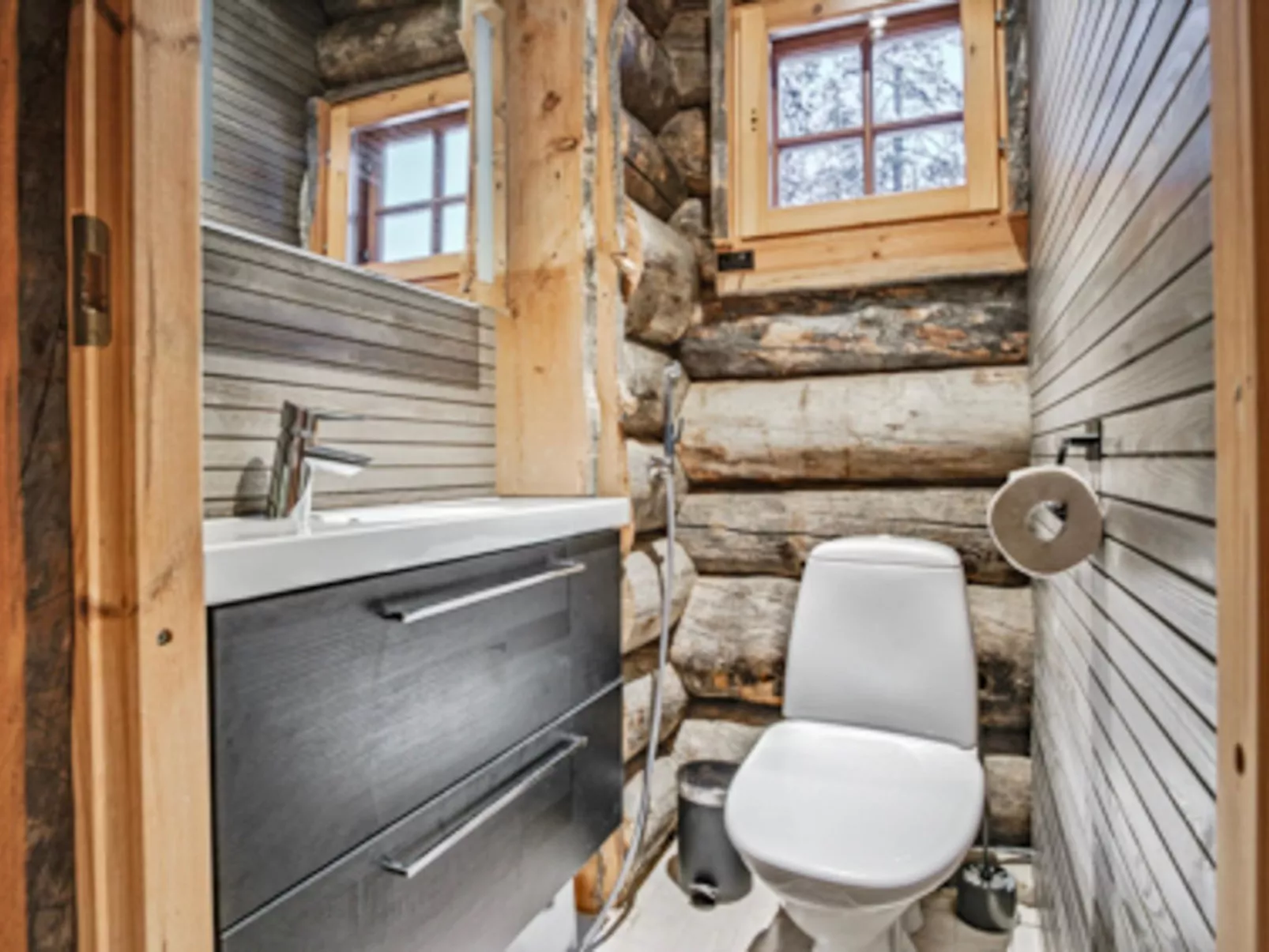 Joikupirtti b-Dedans