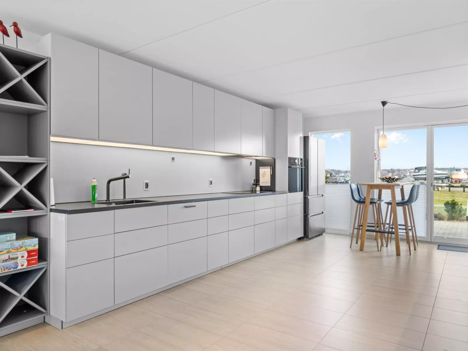 "Claudine" - 90m from the sea-Drinnen