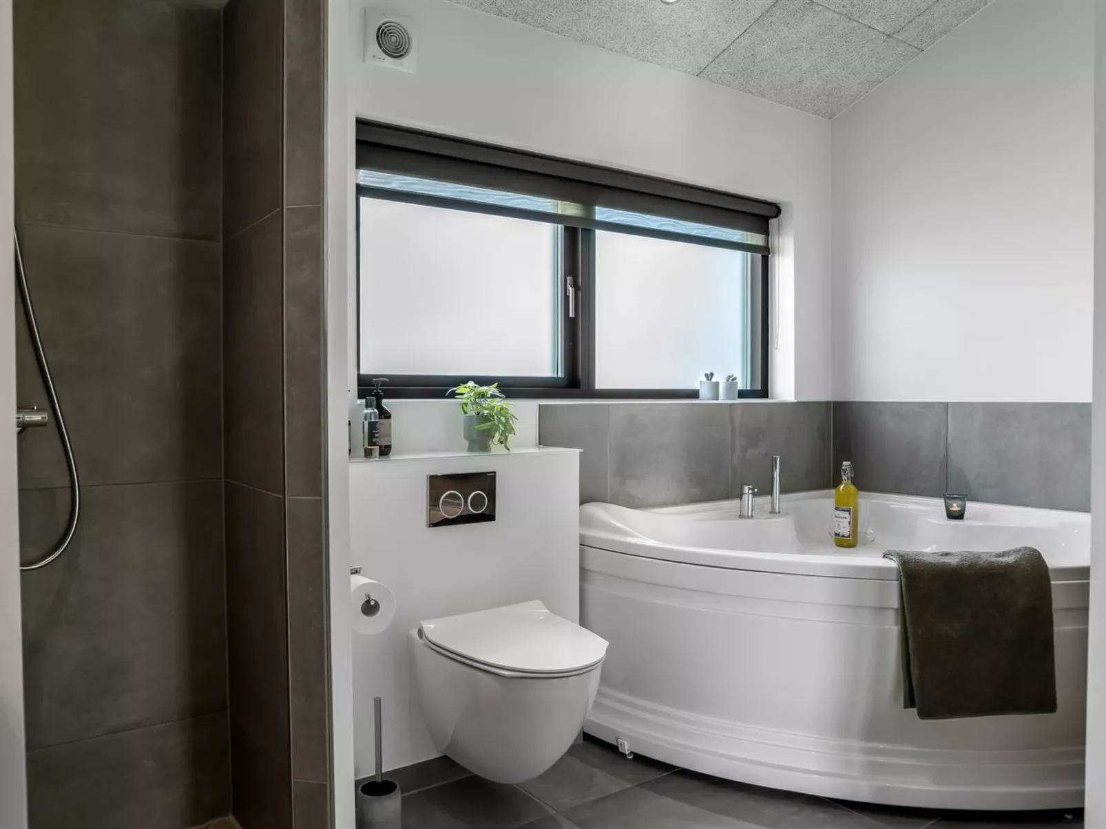 "Eriksine" - 750m from the sea-Dedans