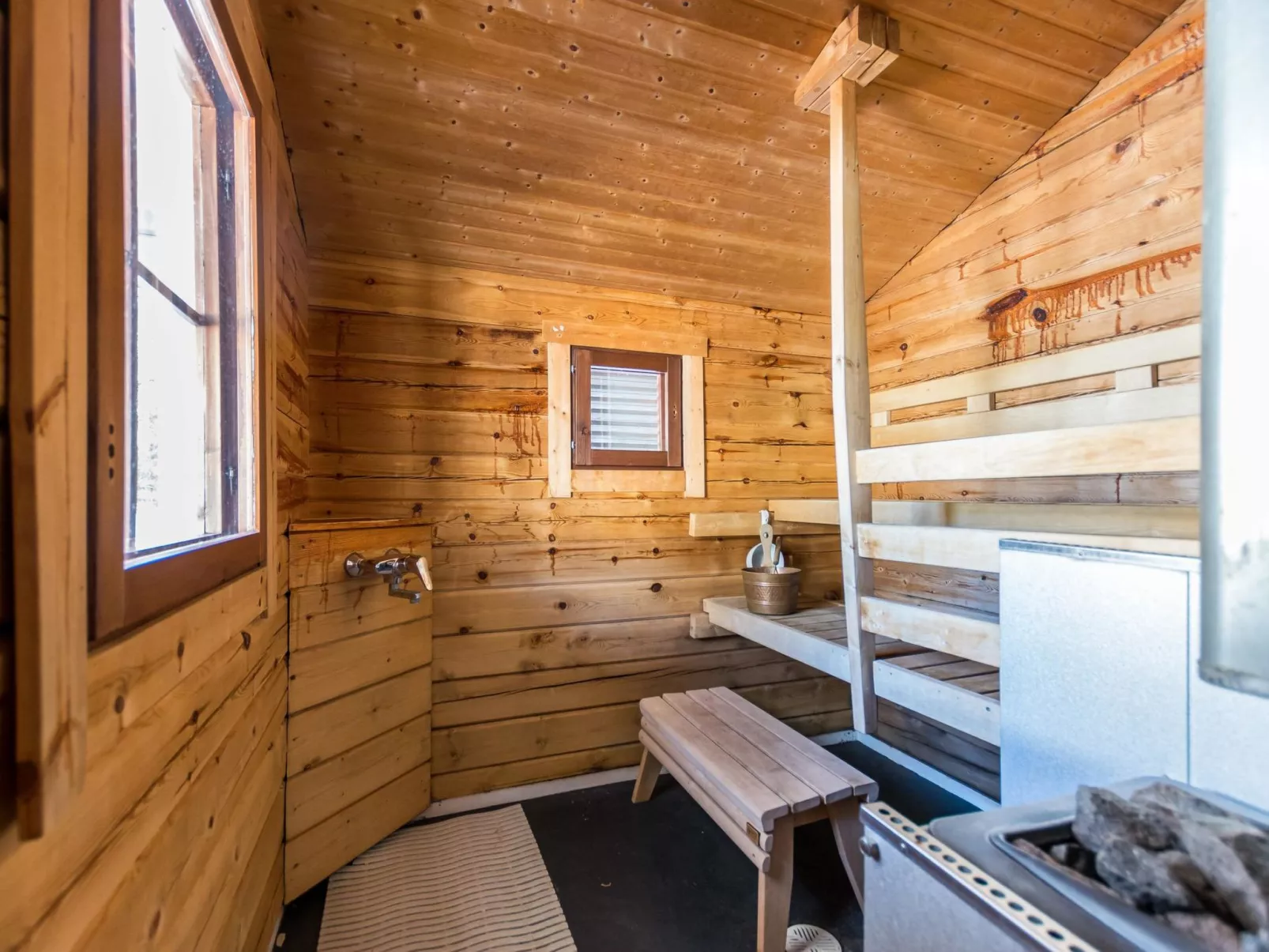 Rukan taikavuosseli 12 a-Dedans