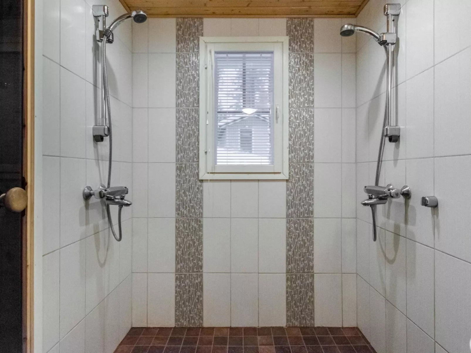 Eemilin huvila-Dedans