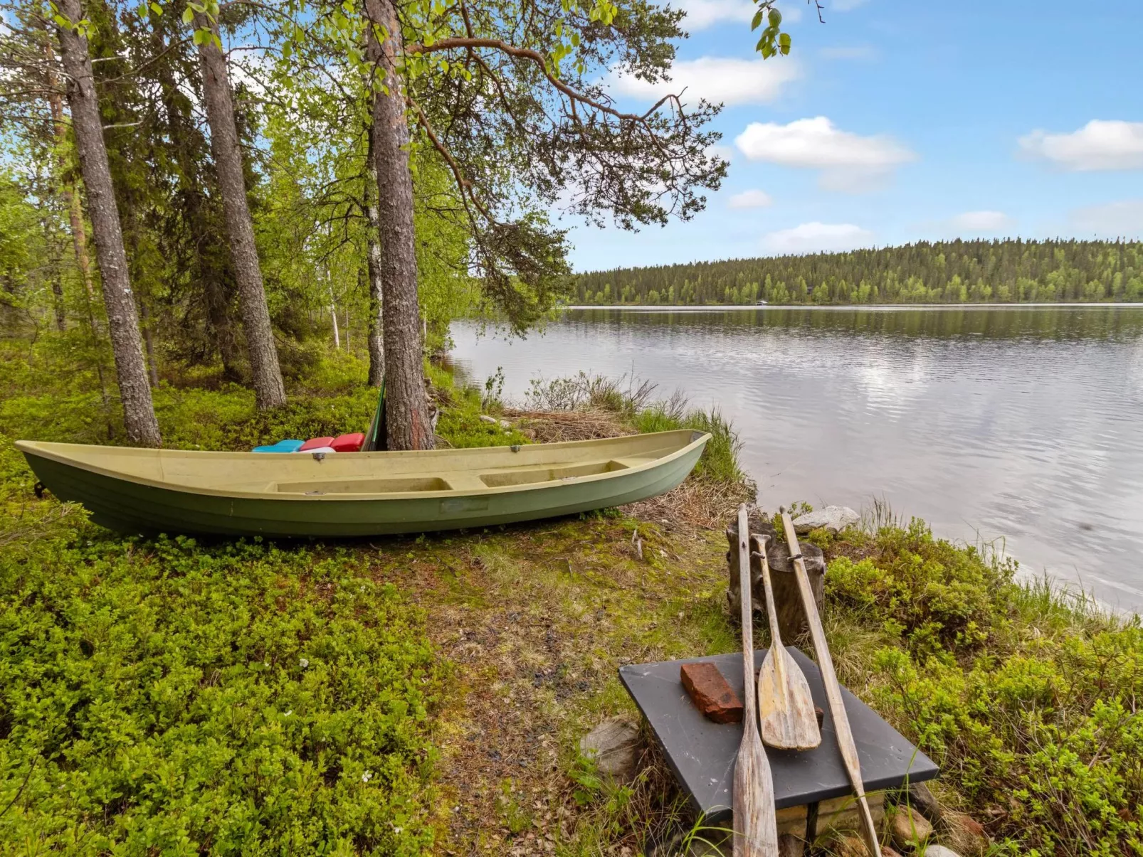 Kuontijärvi a-Dedans