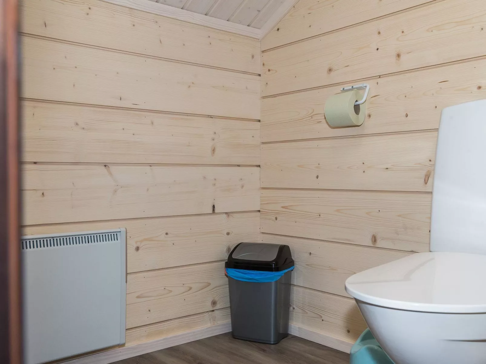 Äkäsmartti b-Dedans