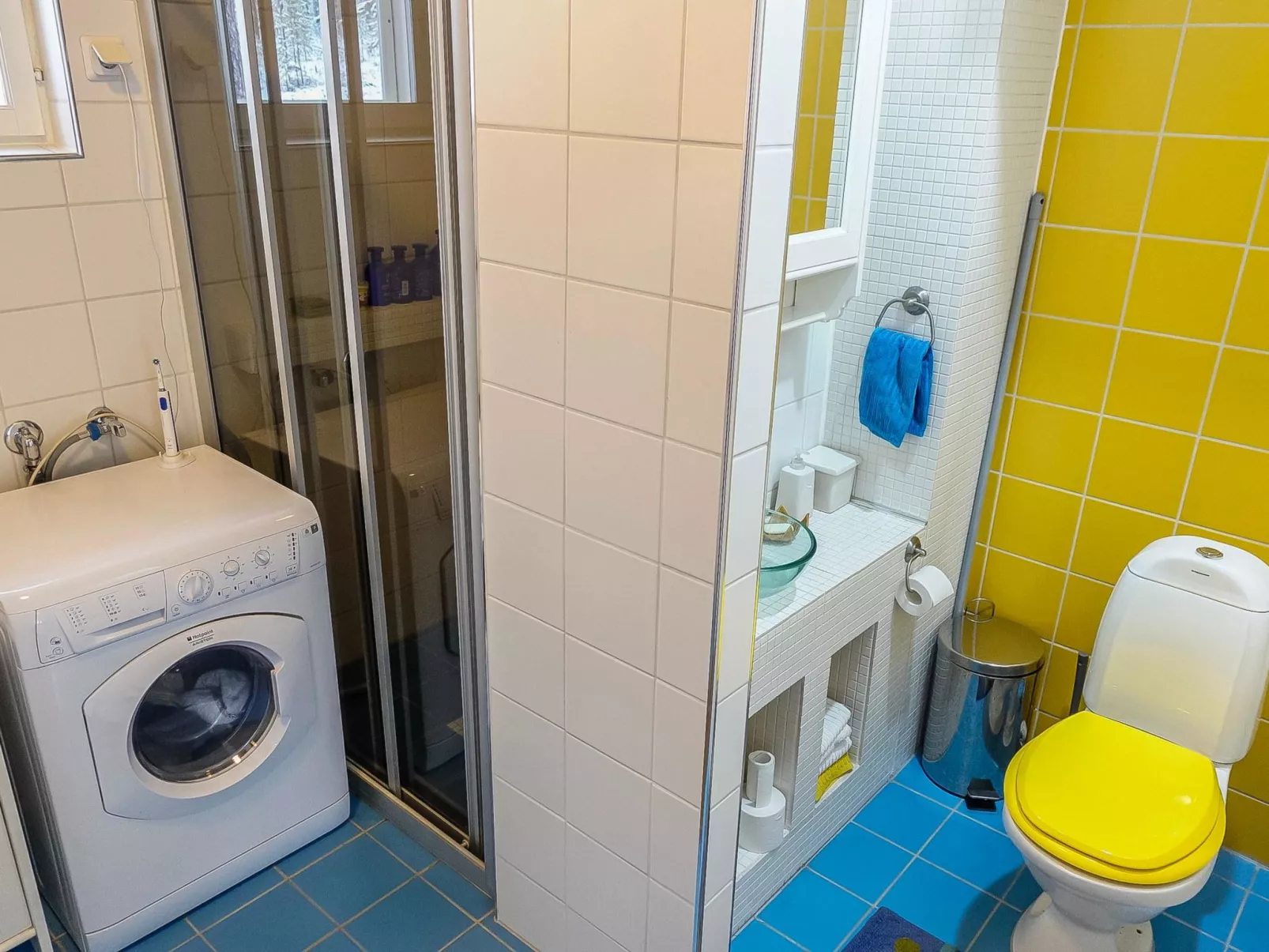 Teppolan rinne-Dedans