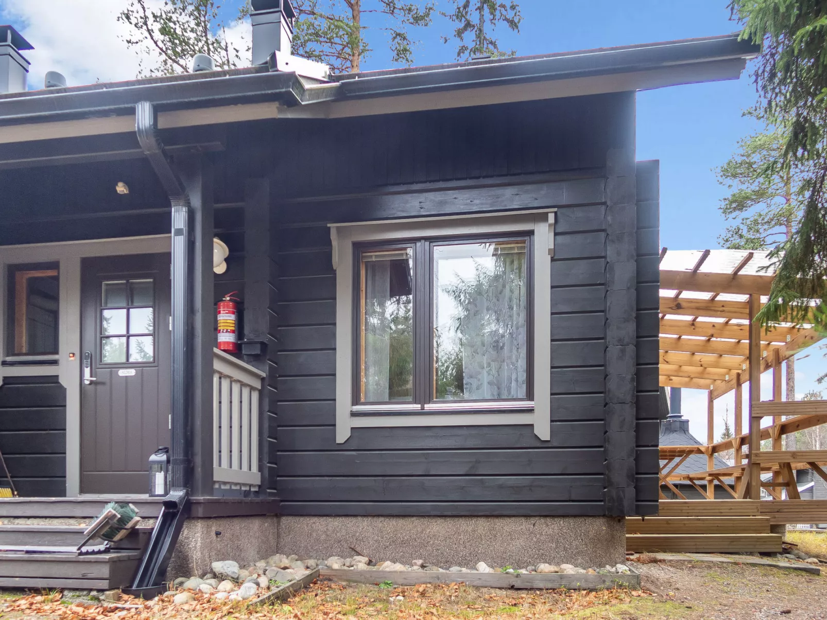 Vuokatin alma-Dedans