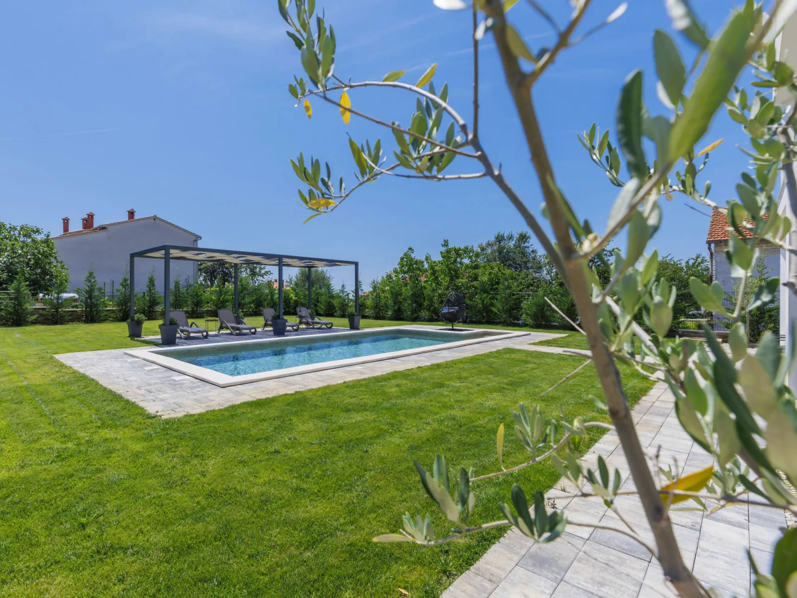 Villa Essea-Dehors