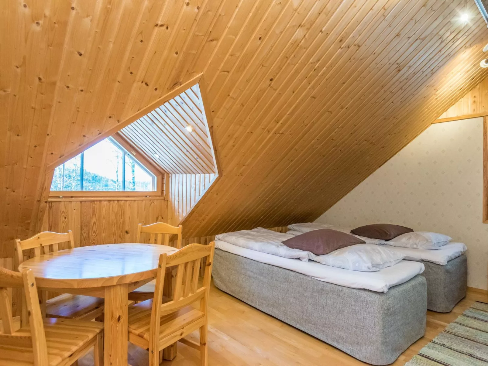 Kaidan kunkku-Dedans