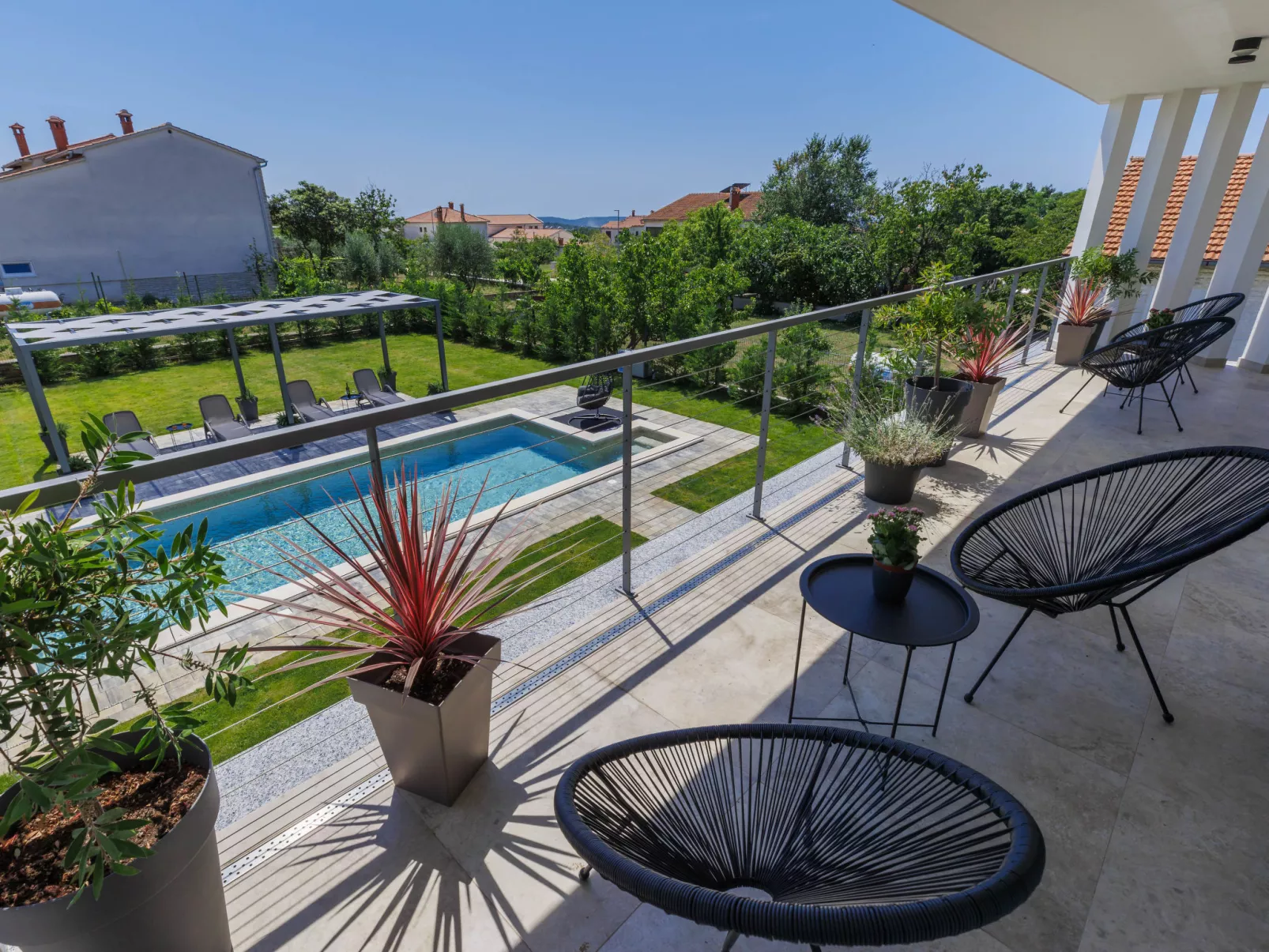 Villa Essea-Dehors