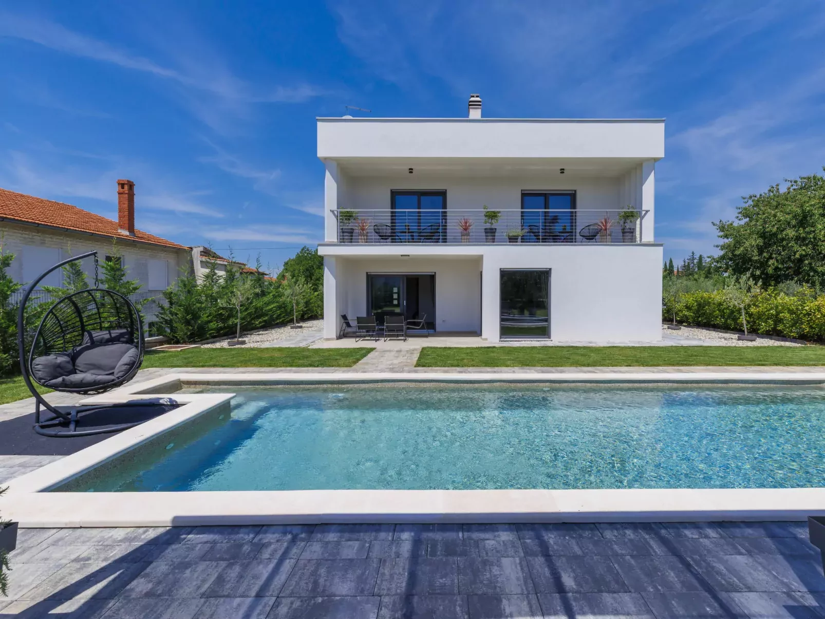 Villa Essea-Dehors
