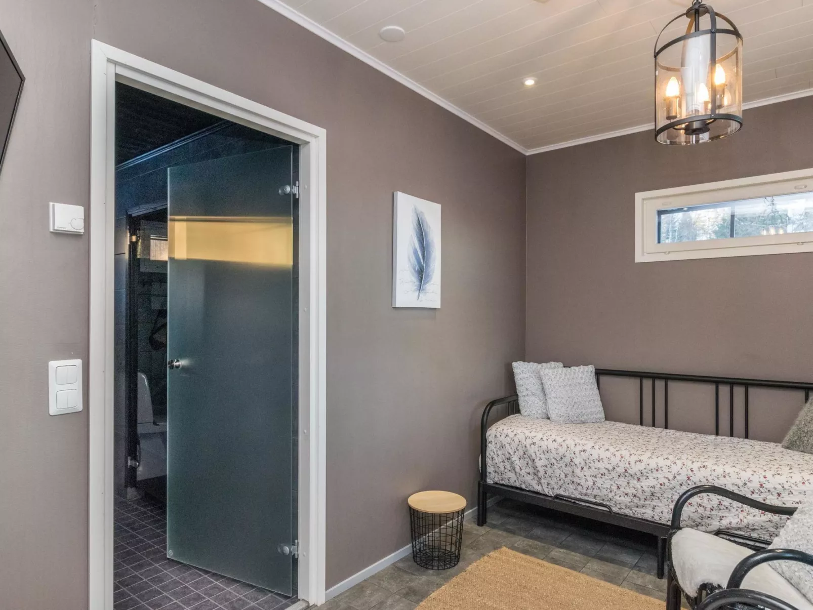 Villa karhentimantti-Dedans