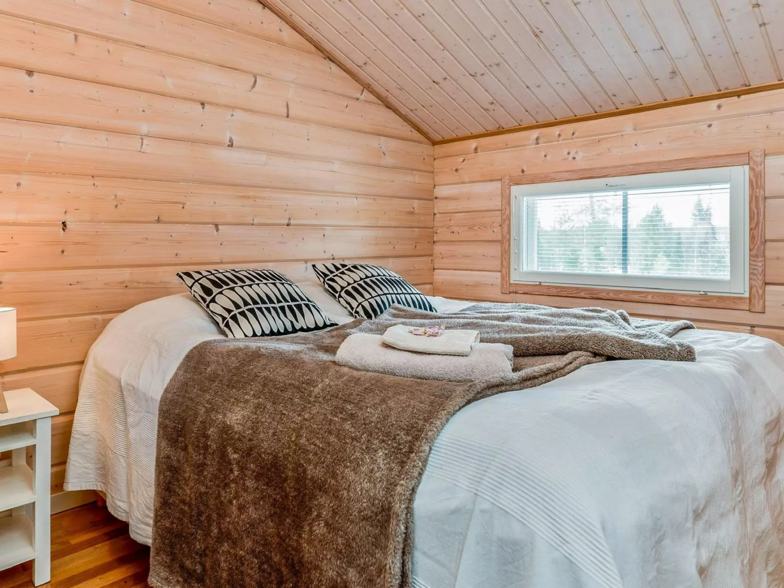 Rukan tunturituuli-Dedans