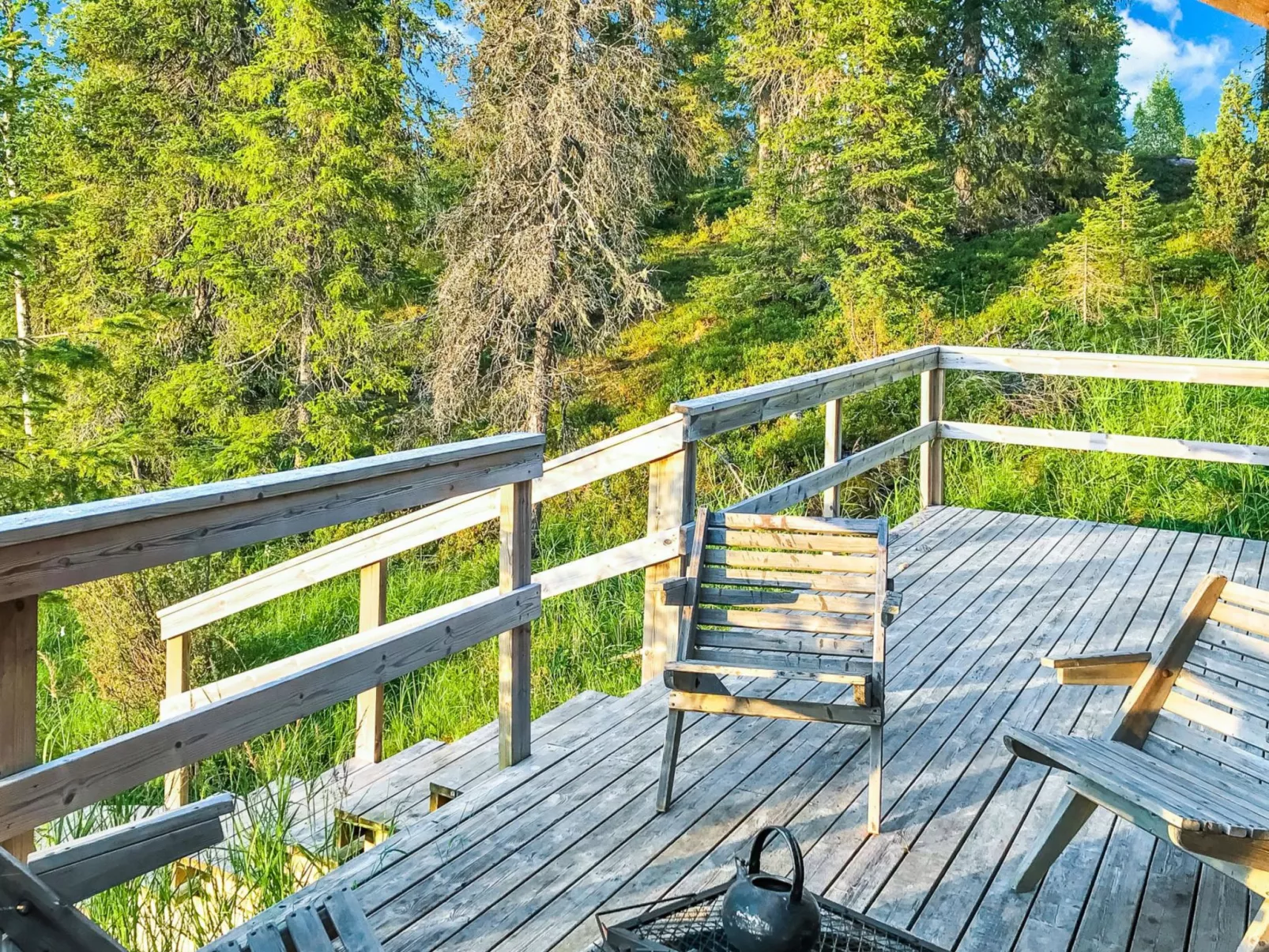 Villa jaloranta a-Dedans