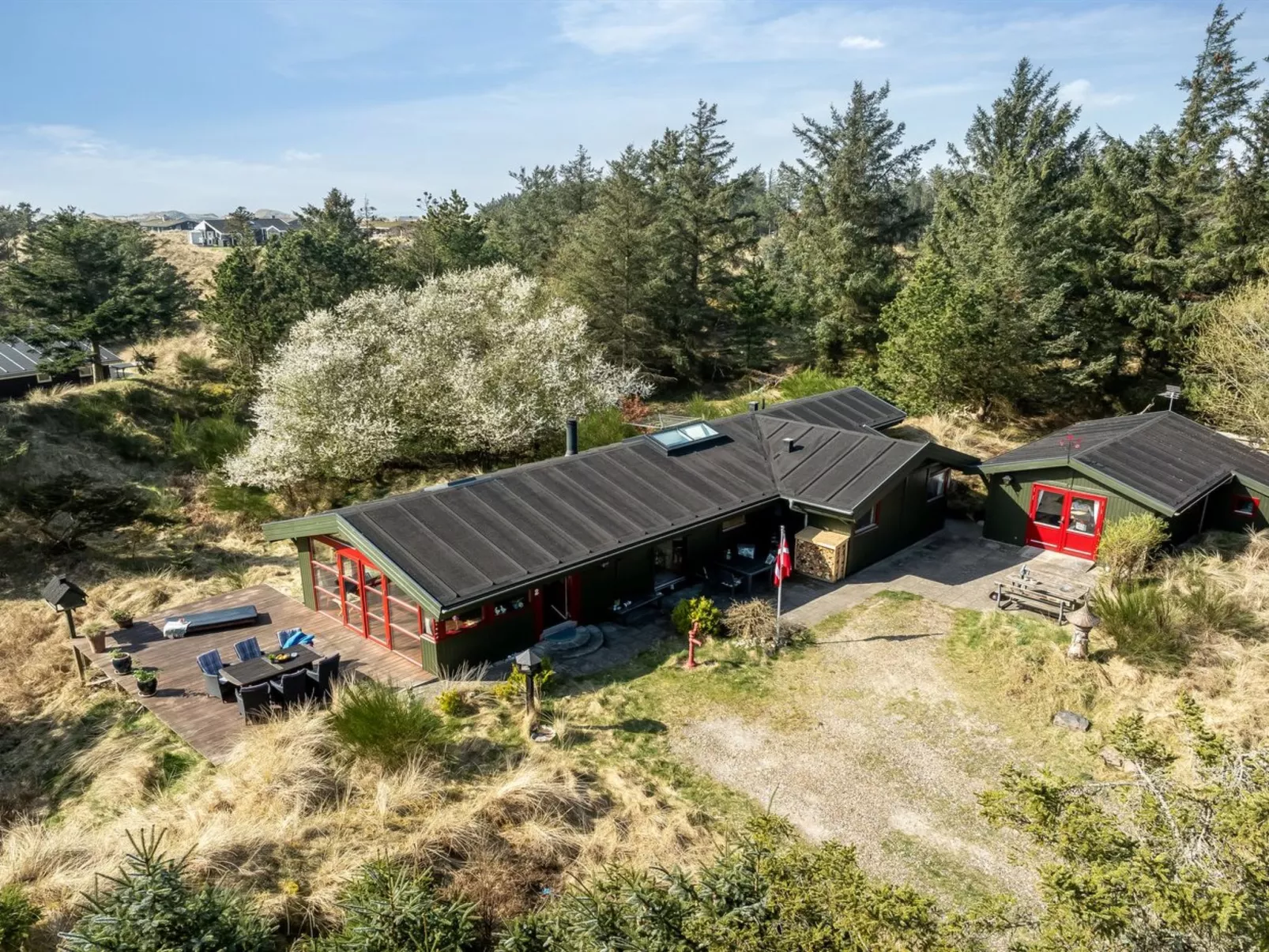 "Nimrod" - 800m from the sea-Dehors