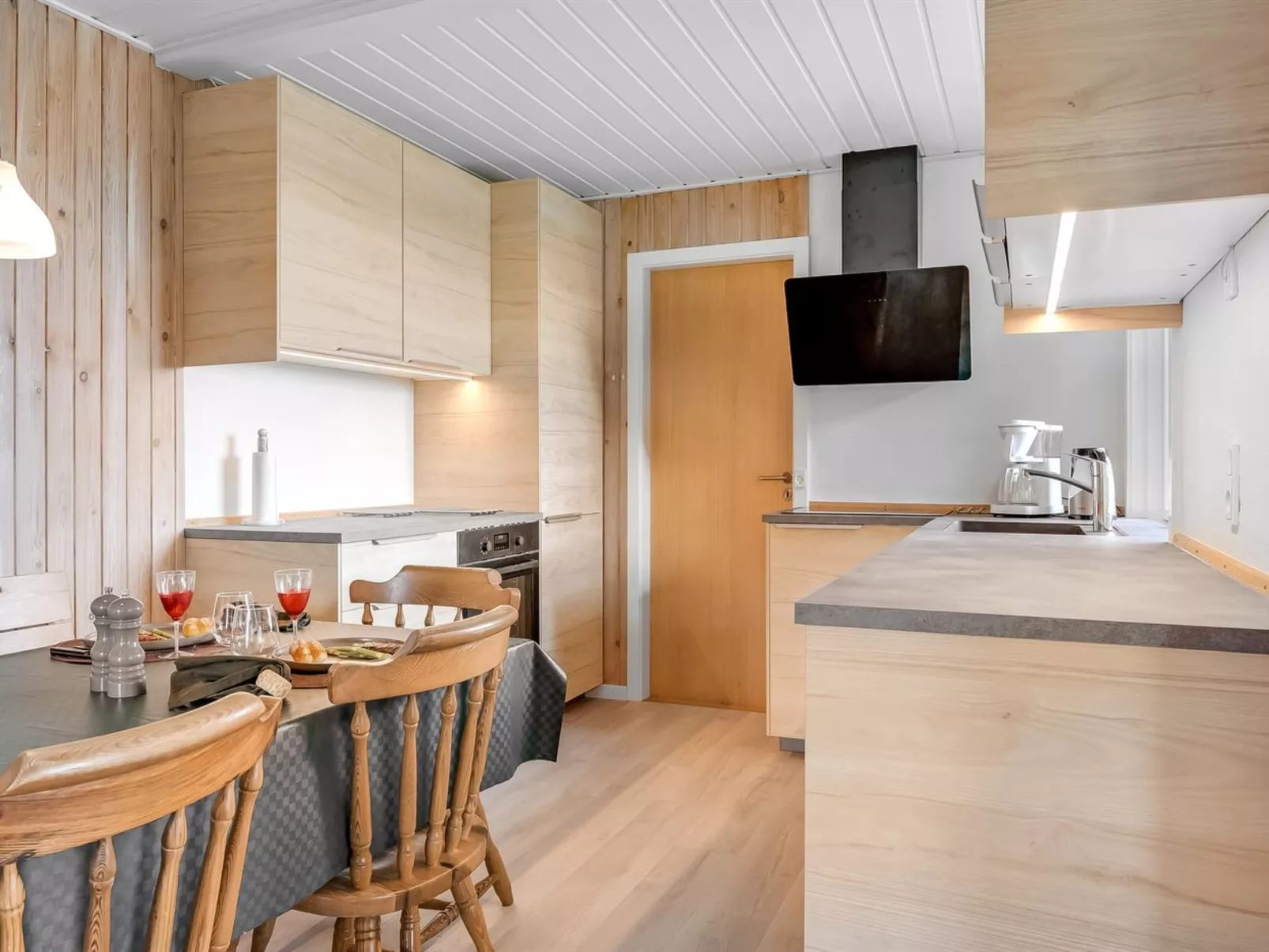 "Fridoline" - 450m from the sea-Dedans