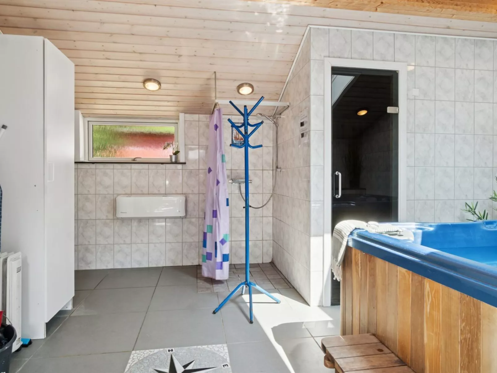 "Rieke" -  from the sea-Inside