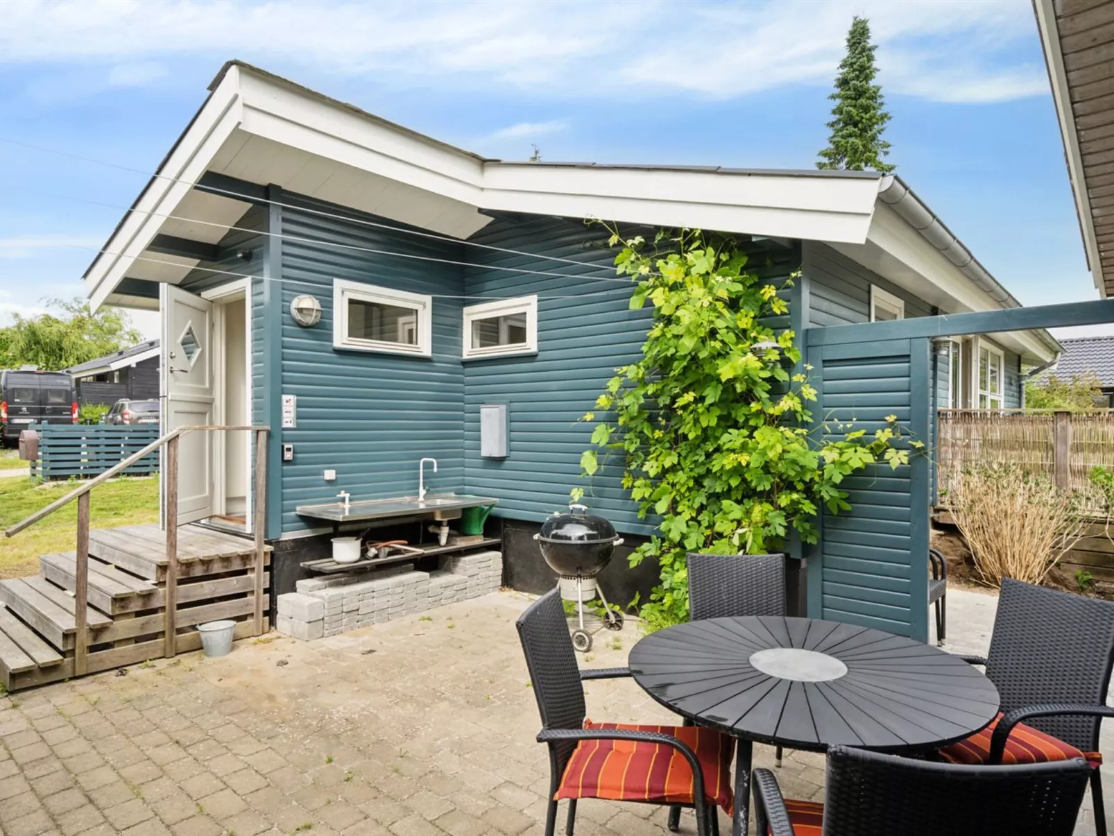 "Esme" - 225m to the fjord-Outside