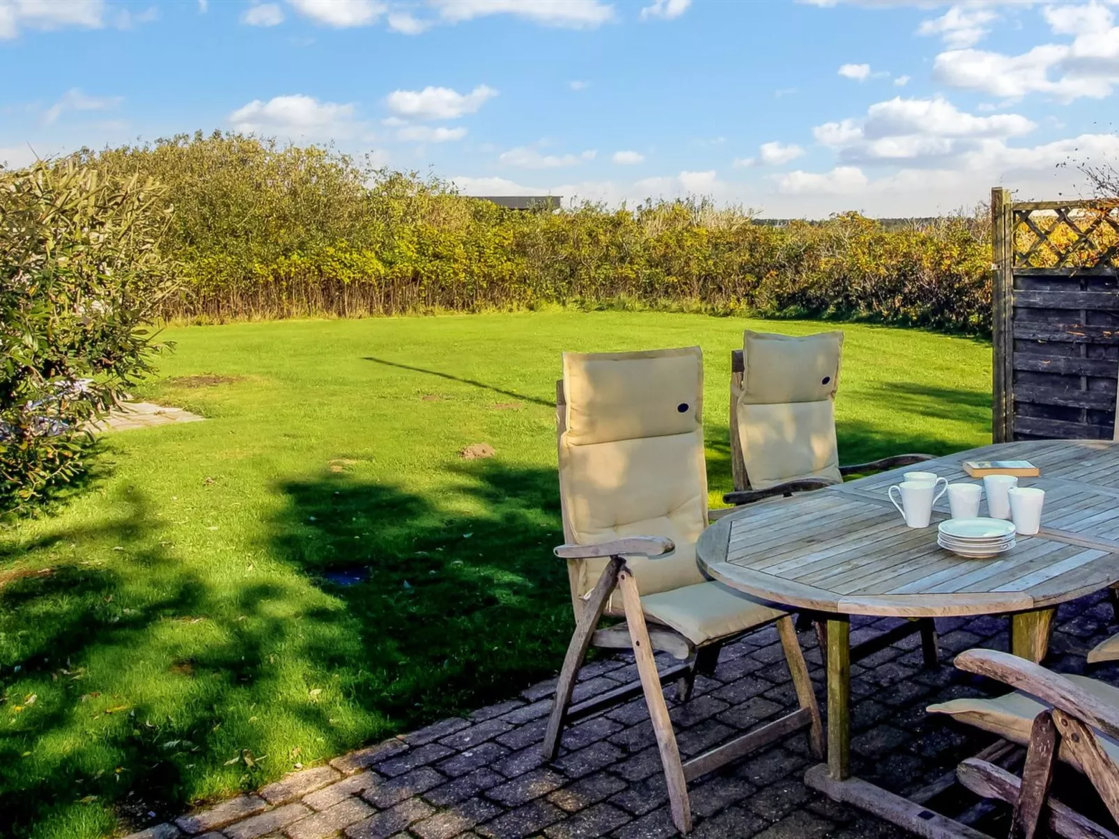 "Reeta" - 450m from the sea-Outside