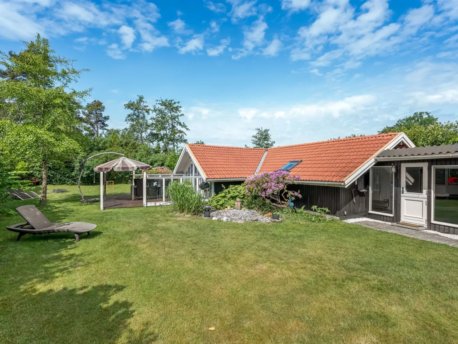 "Rusalina" - 400m from the sea-Outside