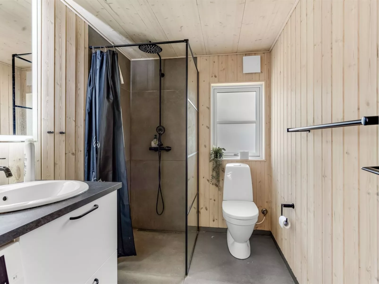 "Matild" - 400m from the sea-Dedans