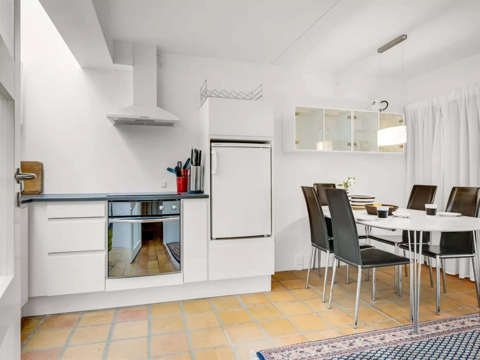 "Nis" - 900m from the sea-Drinnen