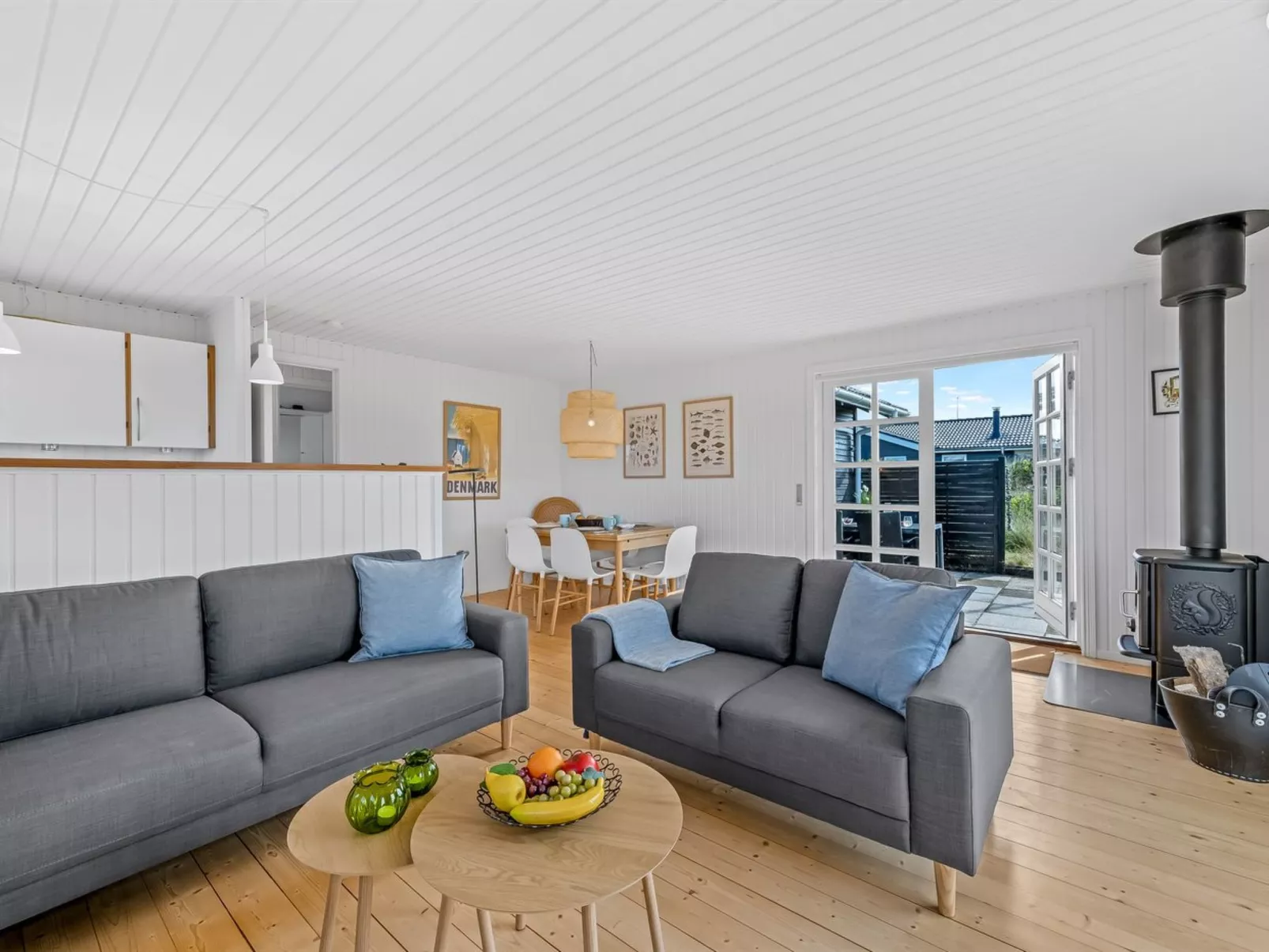 "Åse" -  from the sea-Dedans