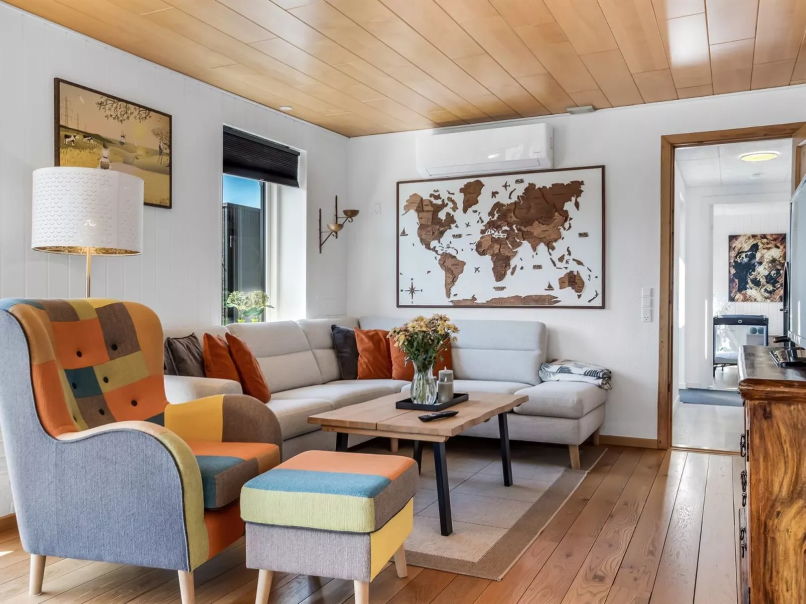 "Tecumseh" - 300m from the sea-Drinnen