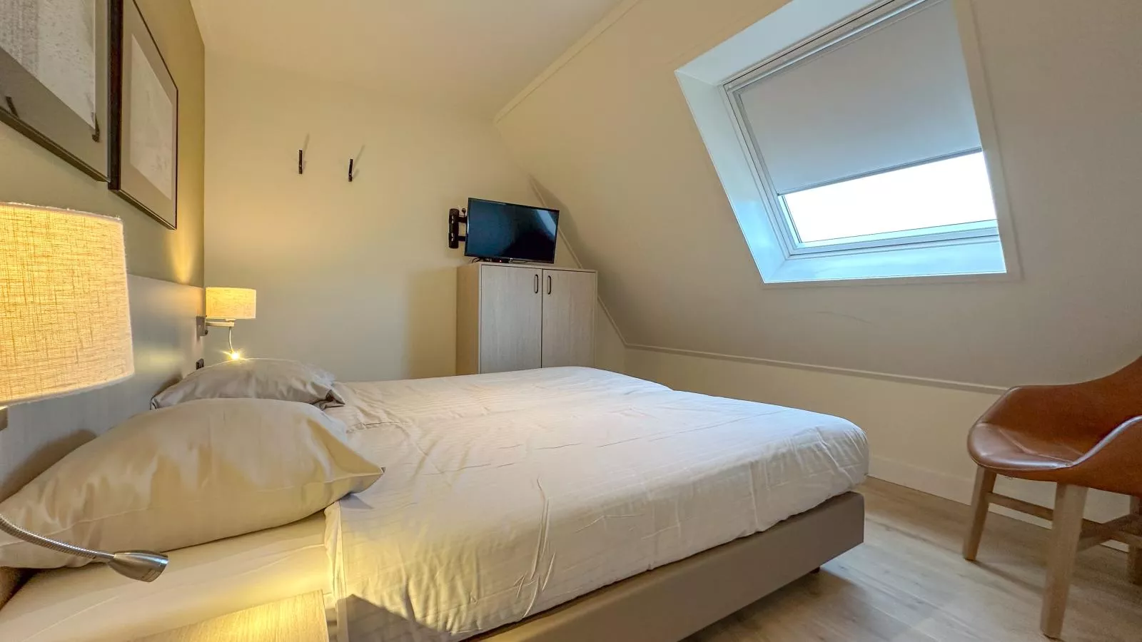 Happy Beach 48-Bedroom