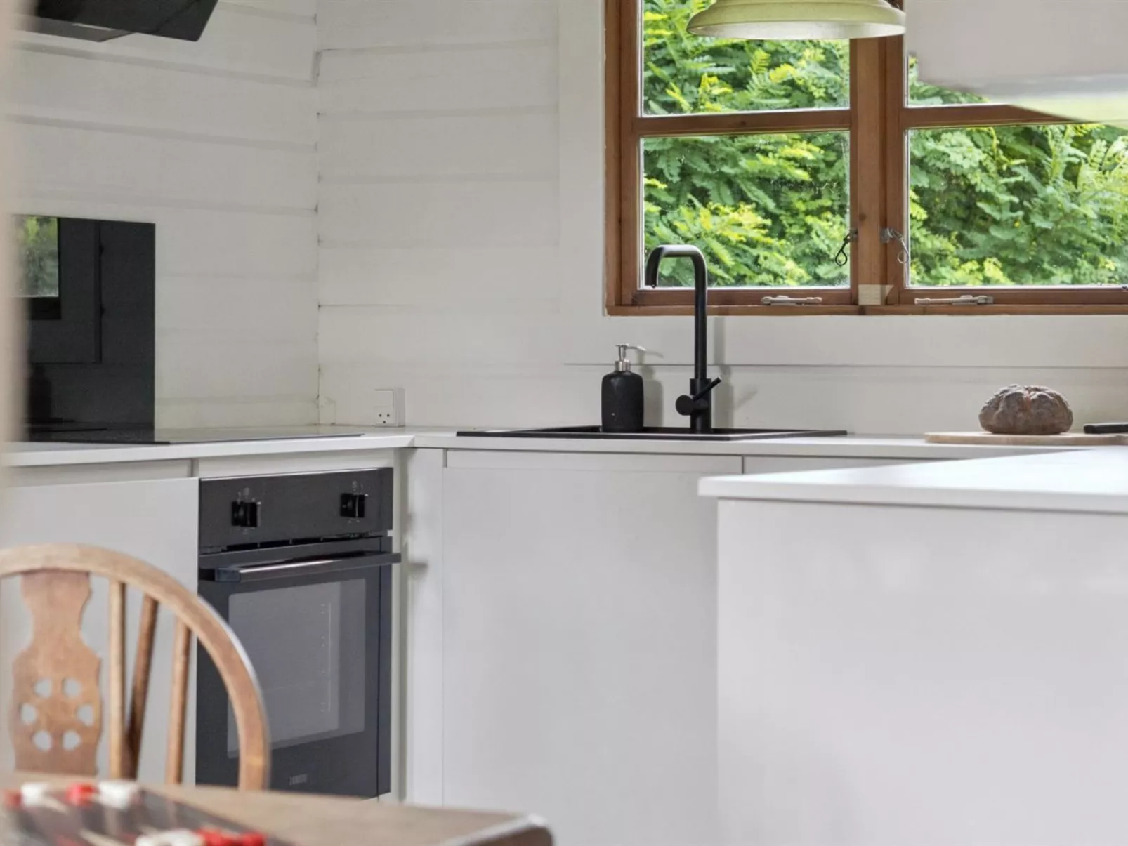 "Kjell" - 25m from the sea-Inside