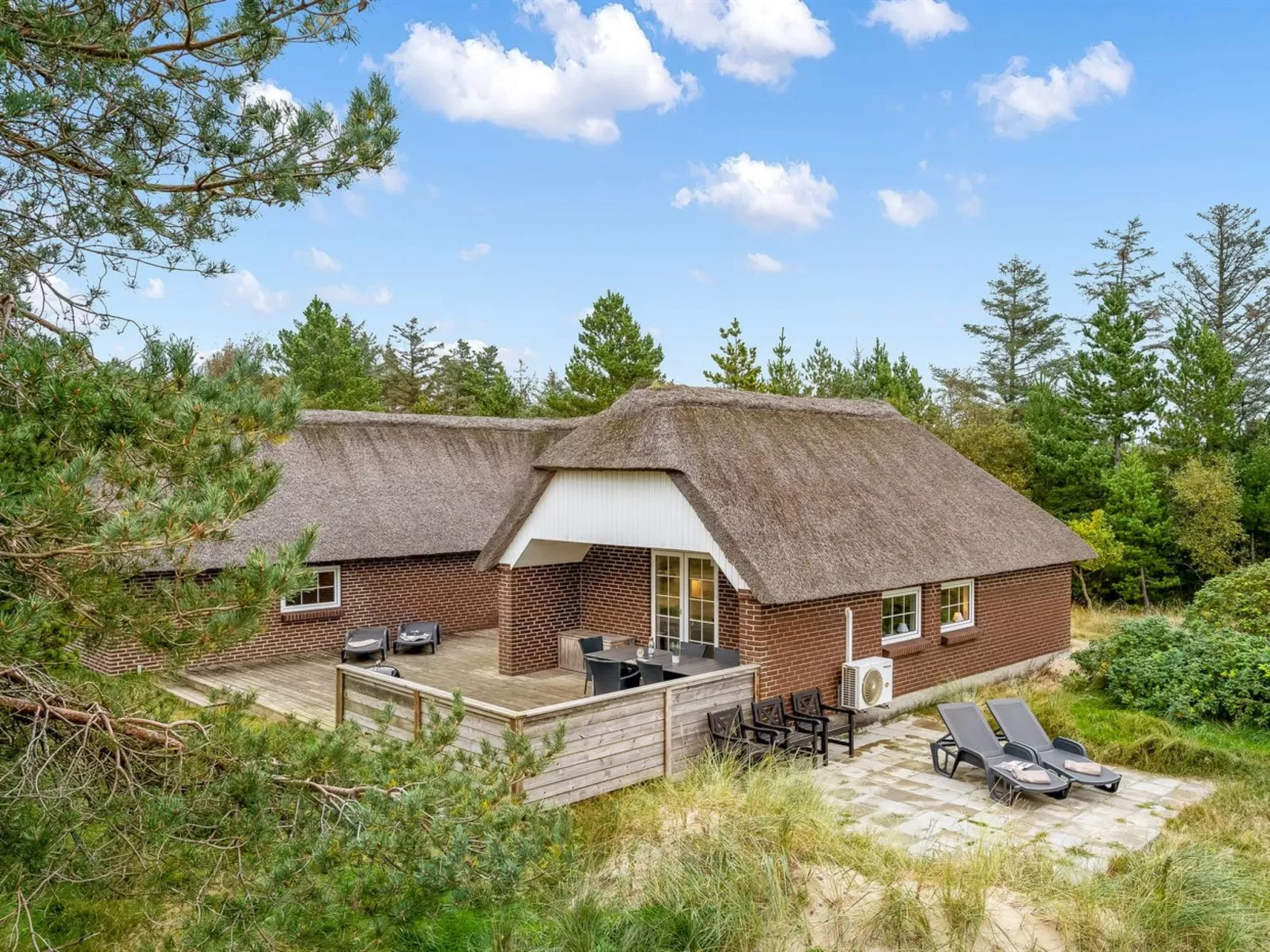 "Alisa" - 2km from the sea-Draußen