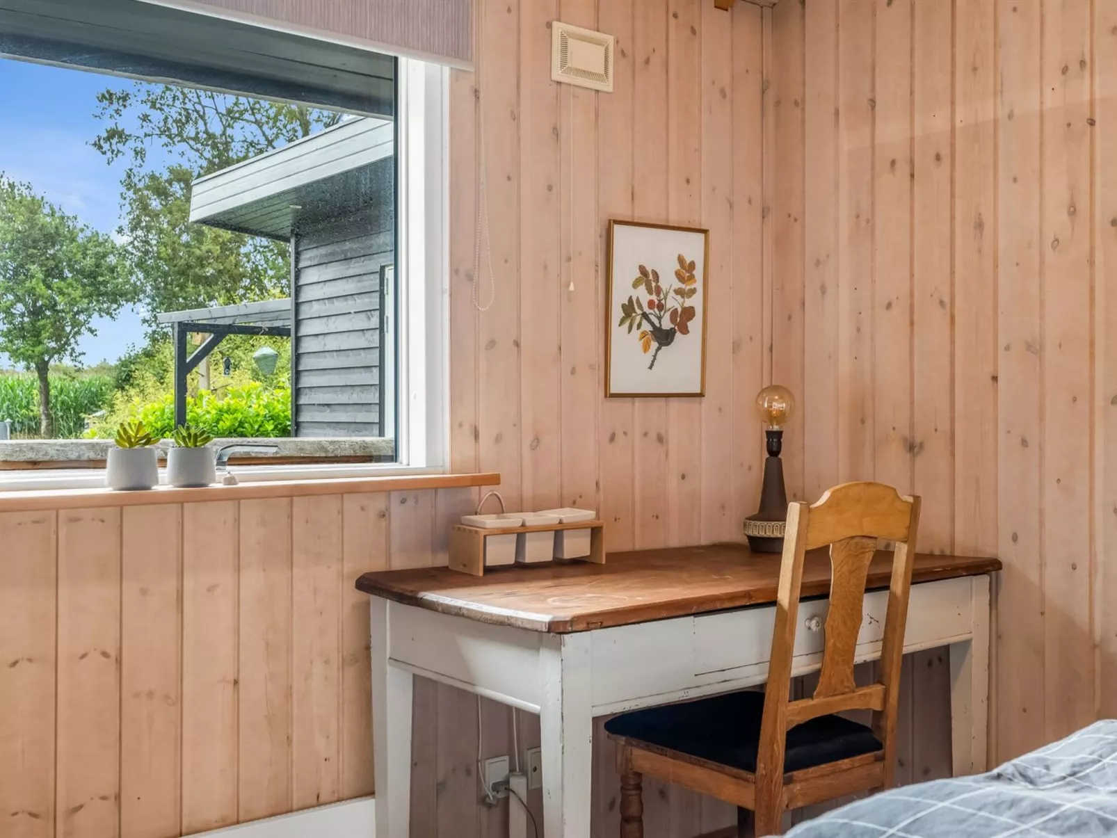 "Diderik" - 20m to the fjord-Inside