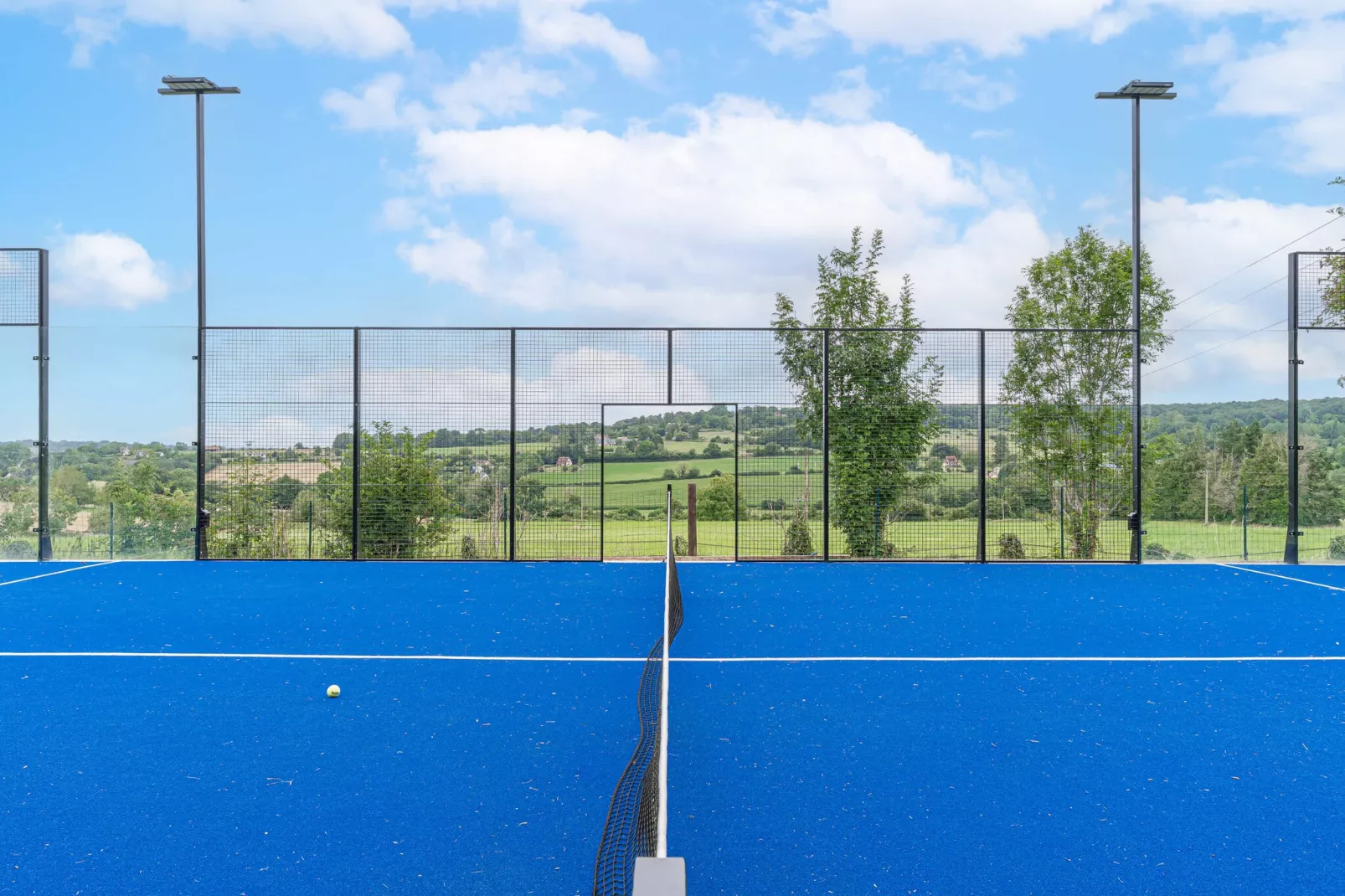 DEAUVILLE DJEBALI-Nicht zugeordnet