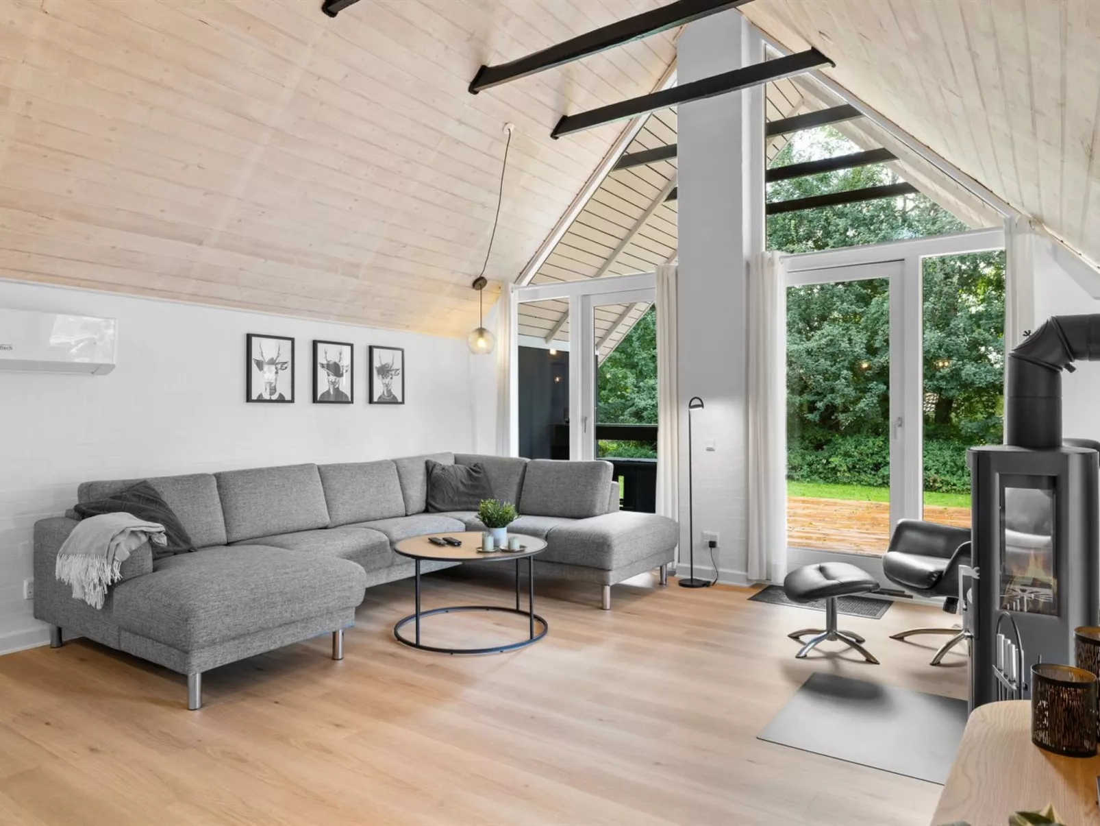 "Erle" - 830m from the sea-Inside