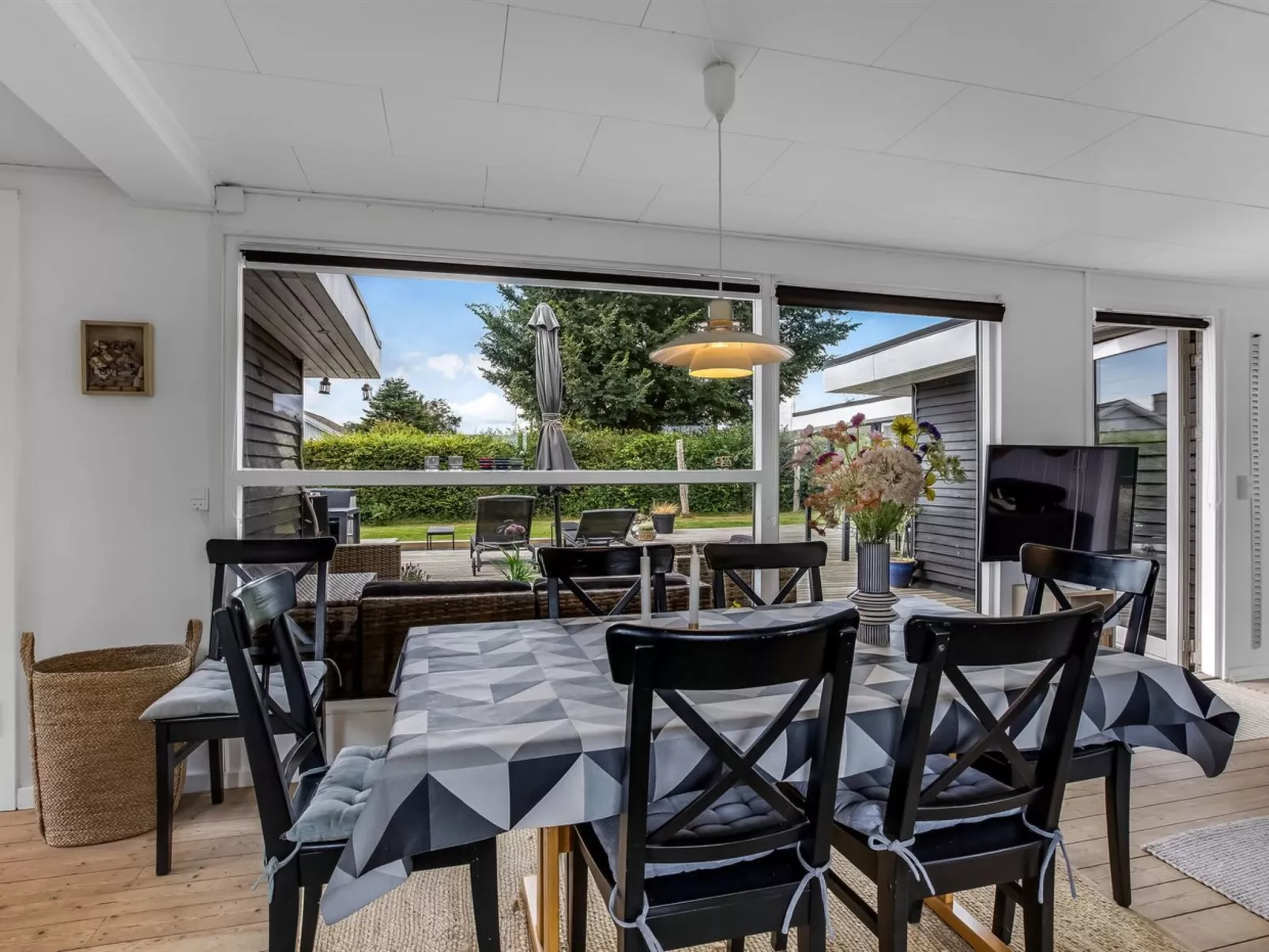 "Adia" - 500m from the sea-Drinnen