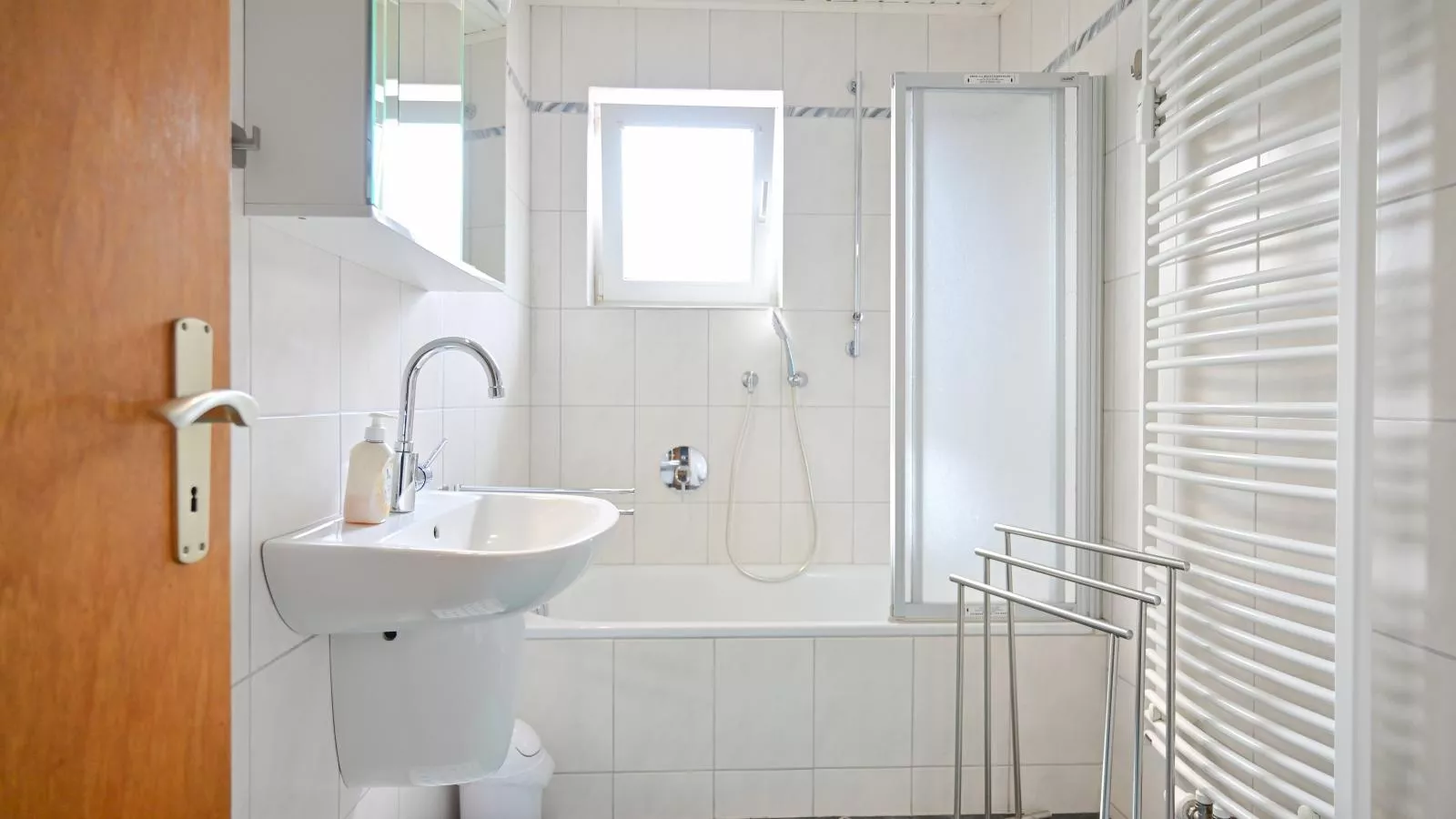 Bärenhöhle-Badezimmer