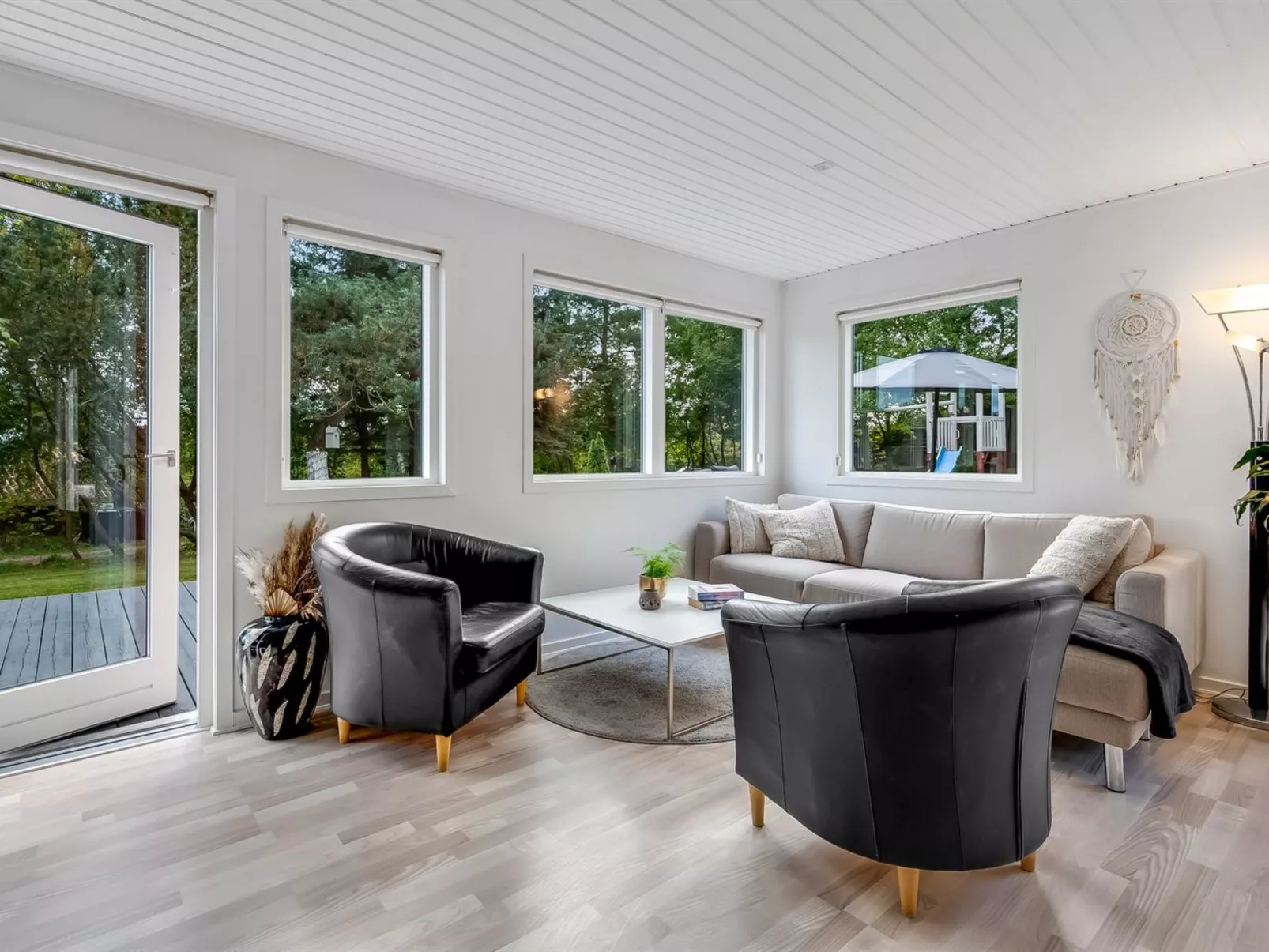 "Winder" - 925m from the sea-Inside