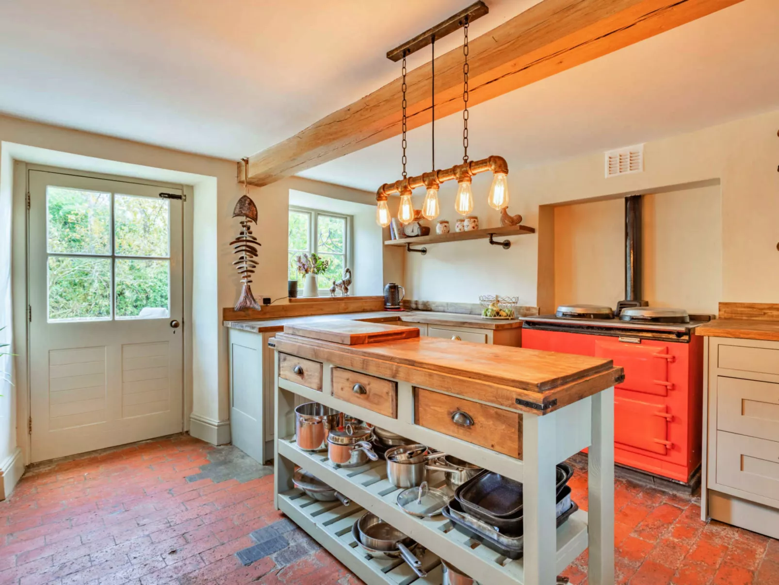 Islip Mill House - Beautiful Riverside Home-Inside